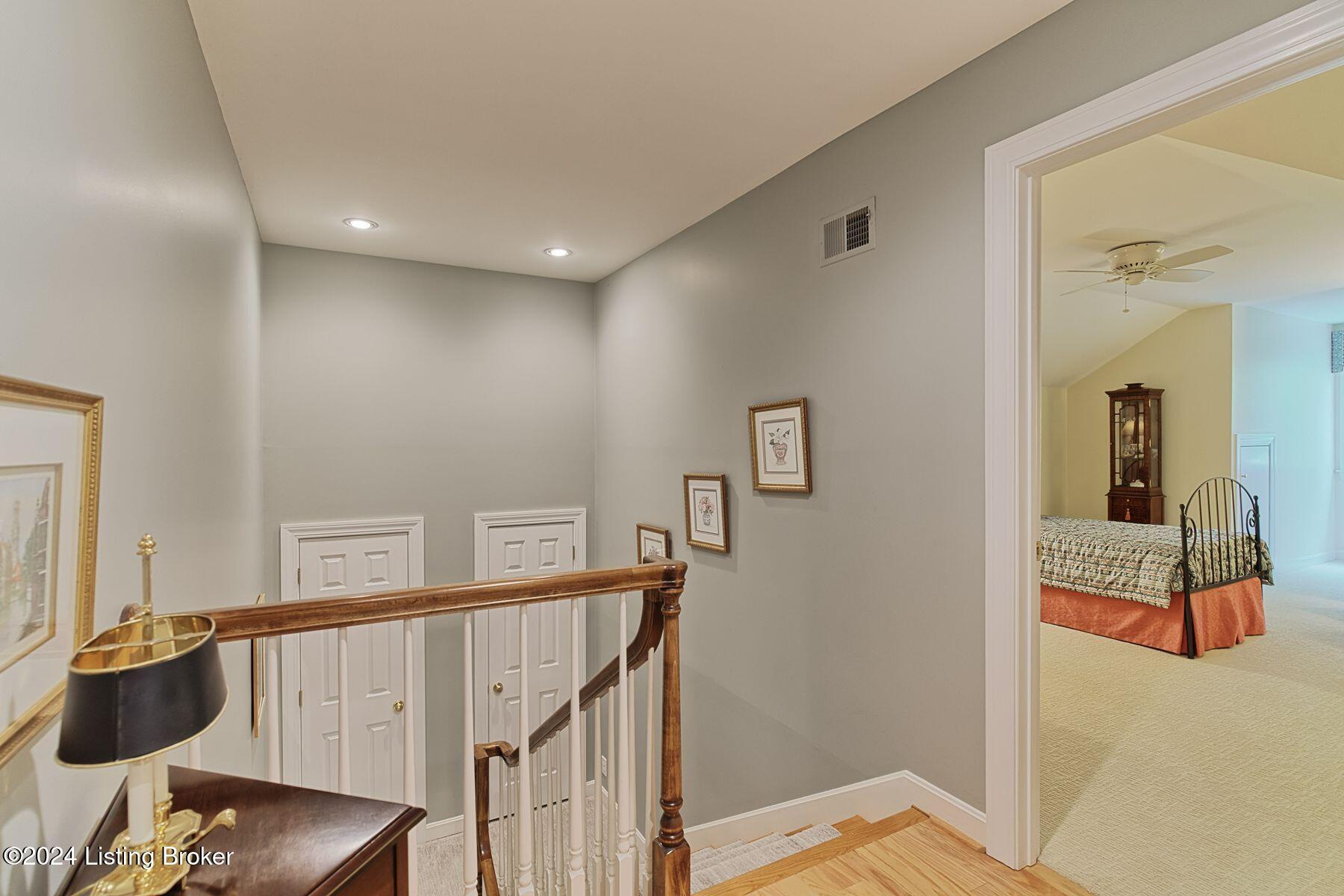2637 Seminary Dr