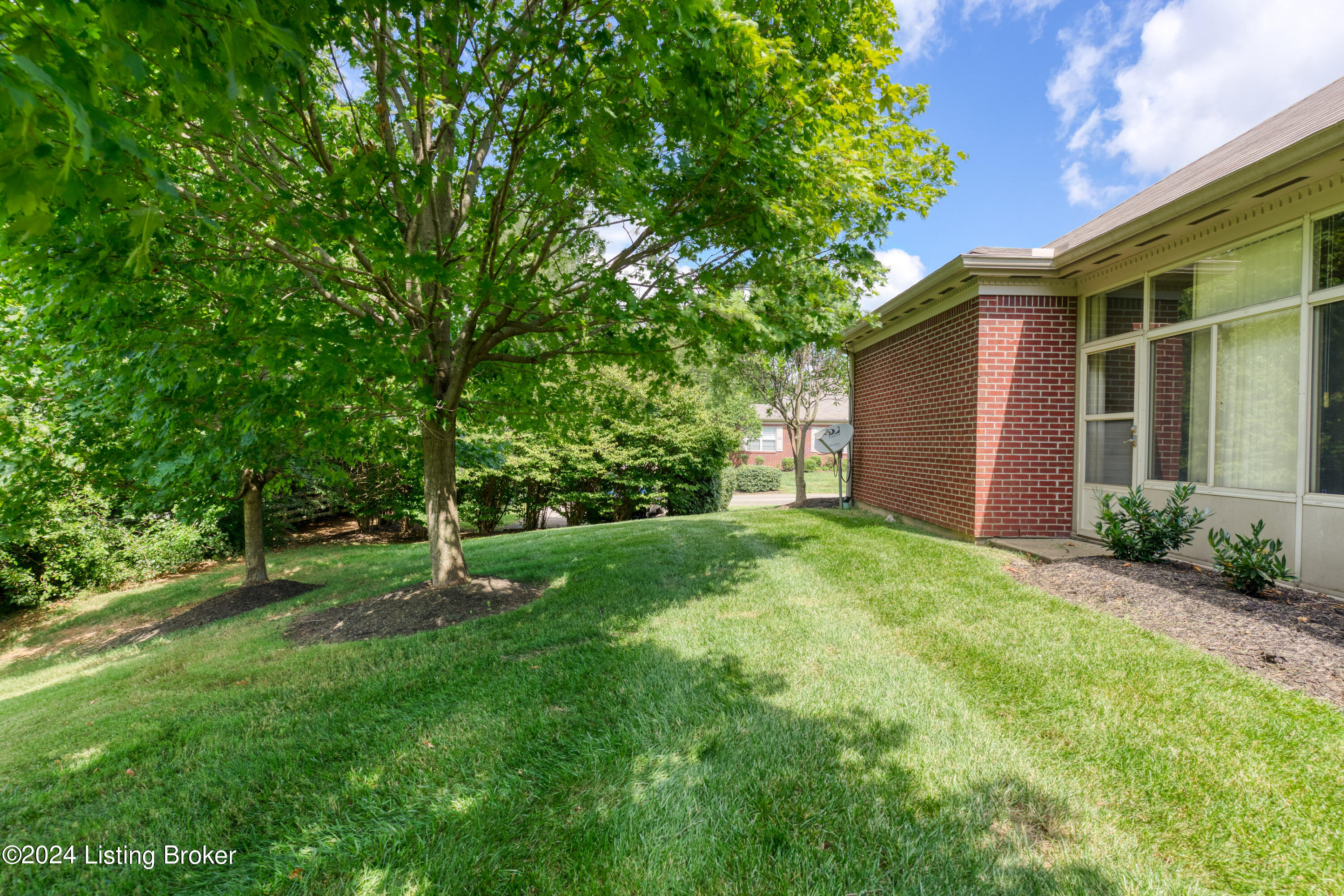 5108 Telford Ln