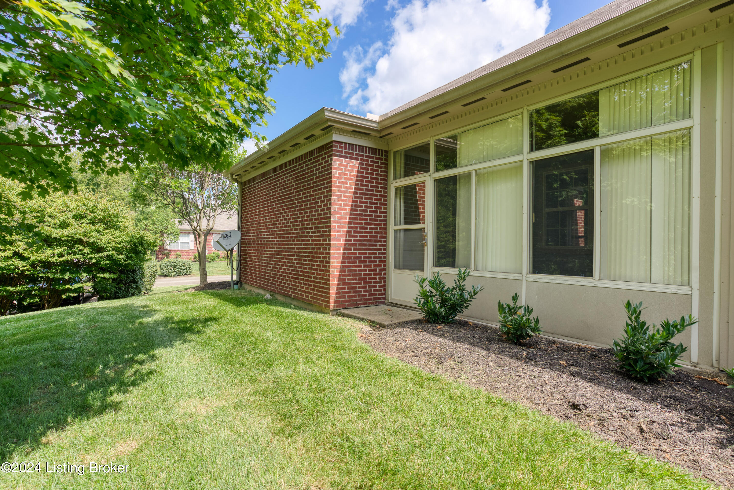 5108 Telford Ln