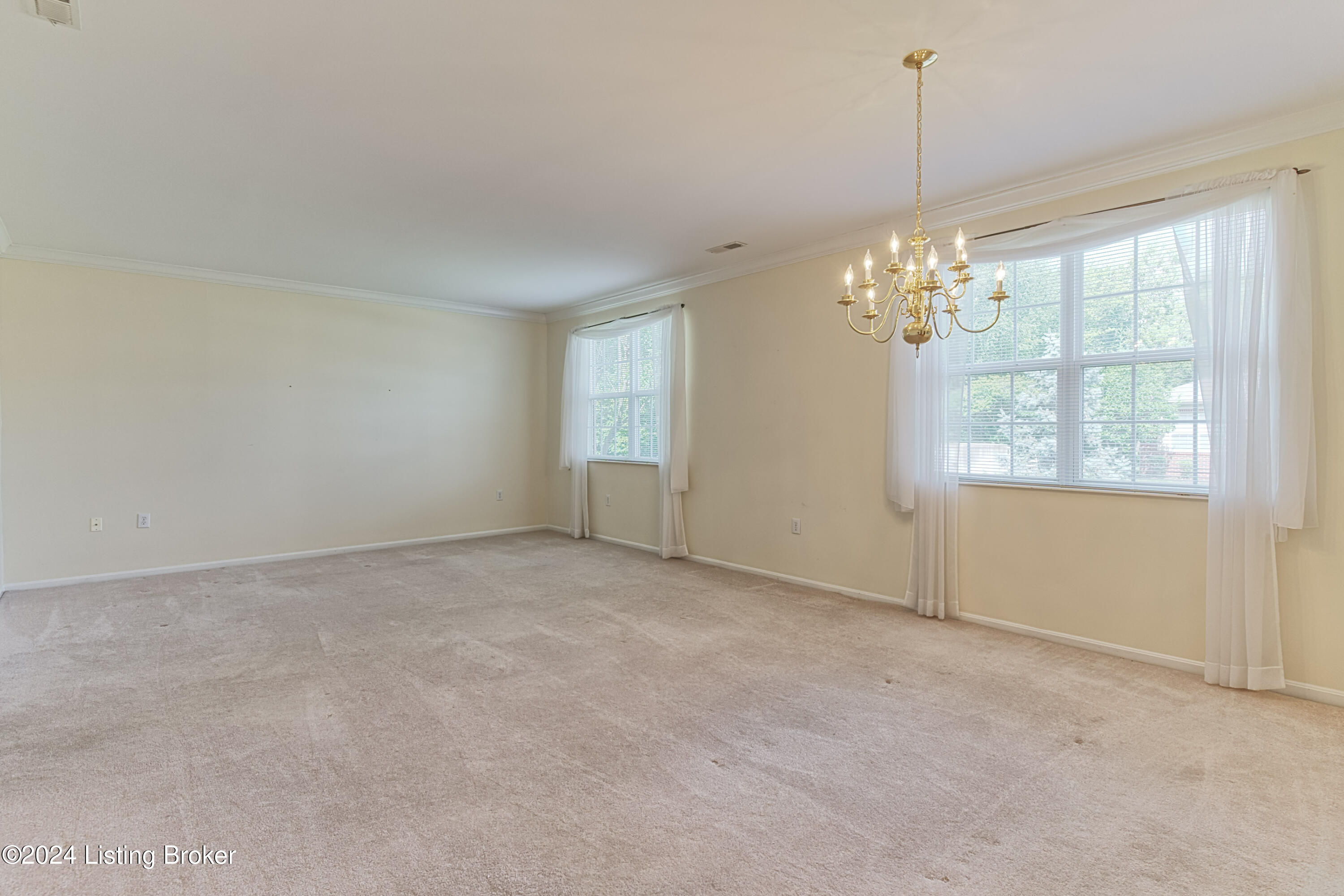 5108 Telford Ln