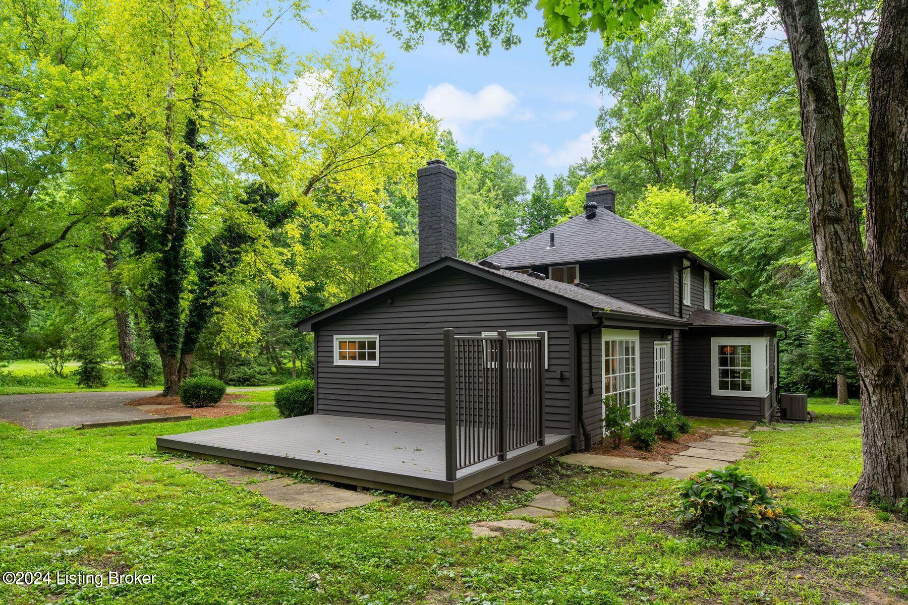 1307 Glenbrook Rd
