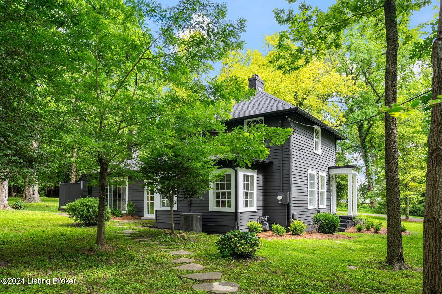 1307 Glenbrook Rd