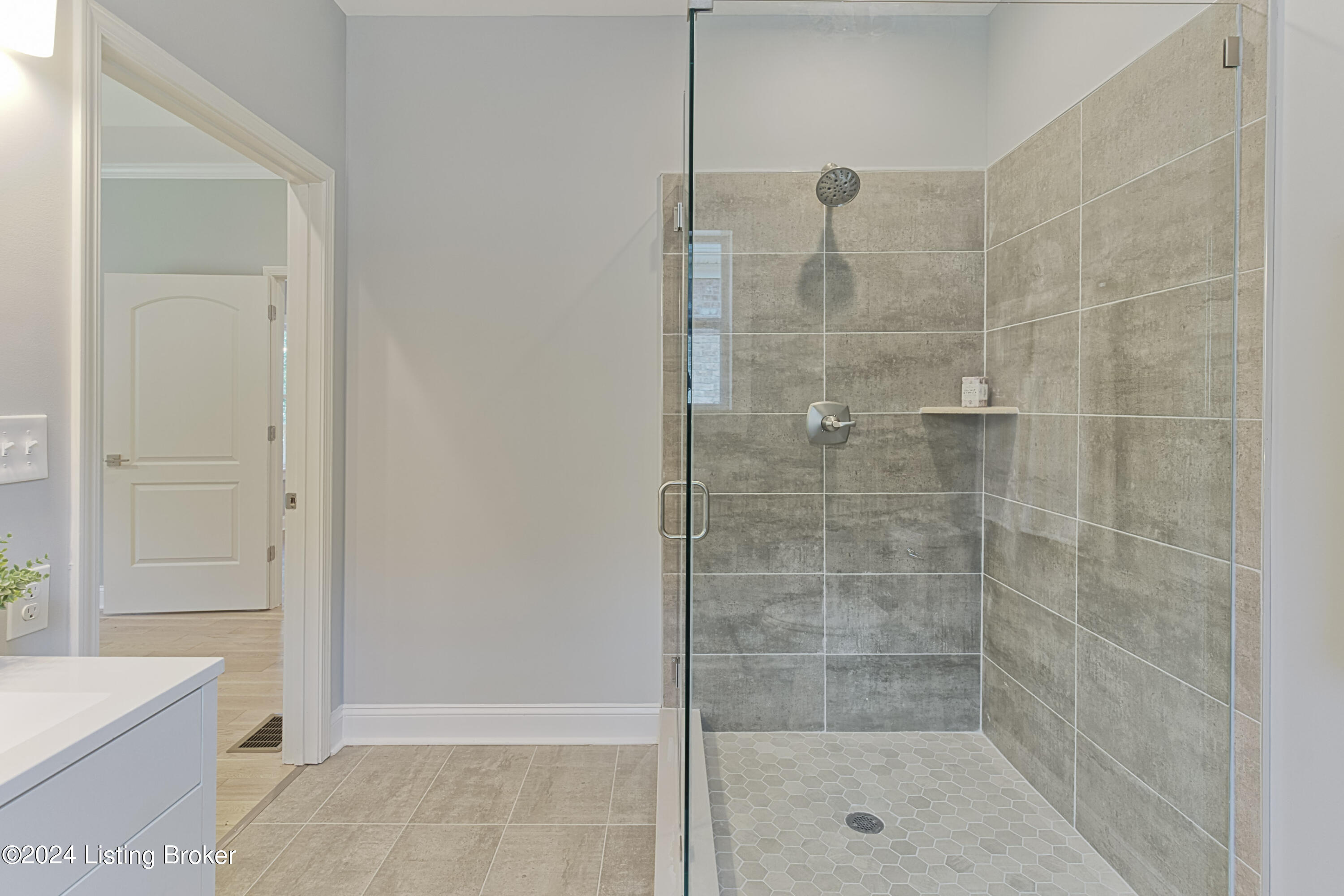 12517 Lilly Ln