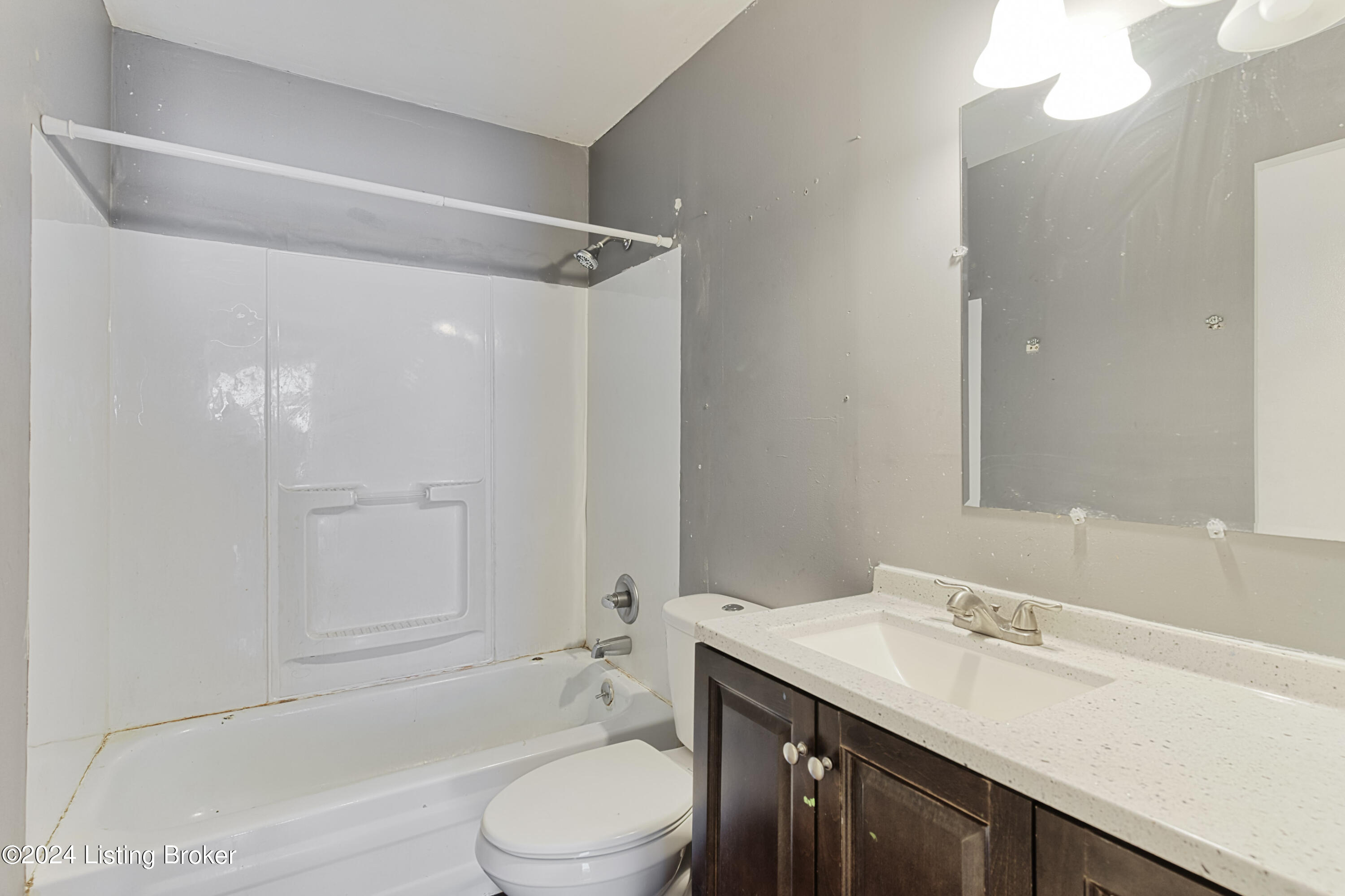 8207 Chickering Way