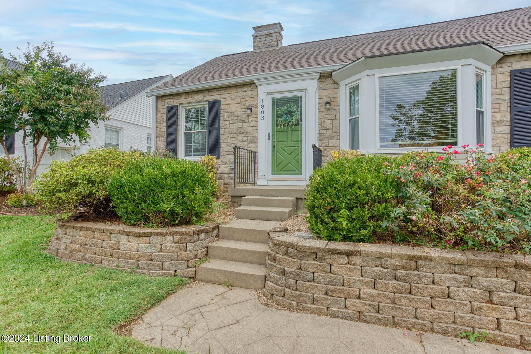 1803 Douglass Blvd