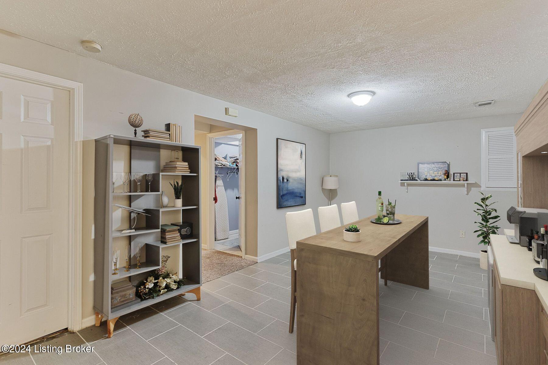 4010 Hurstbourne Woods Dr