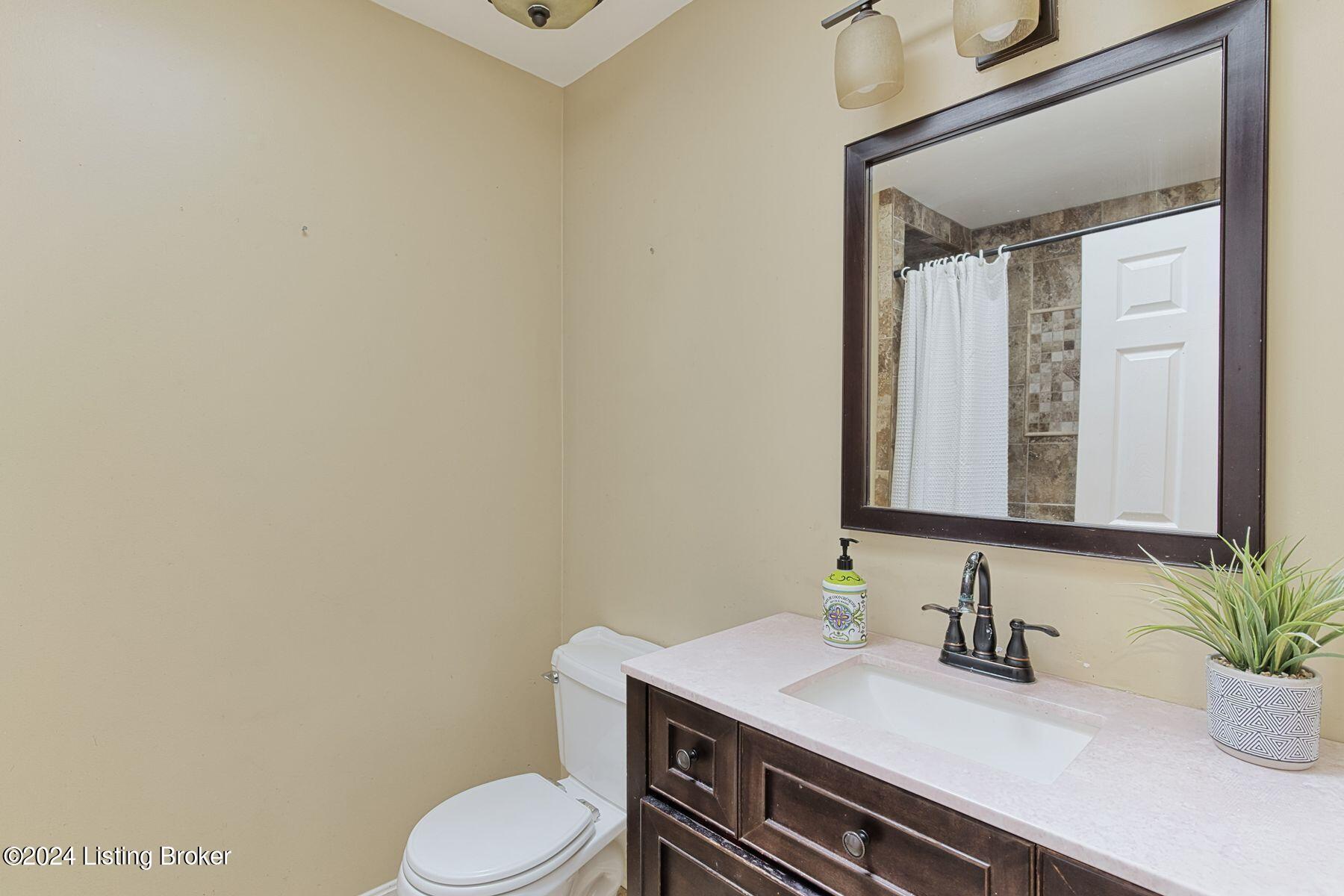 4010 Hurstbourne Woods Dr