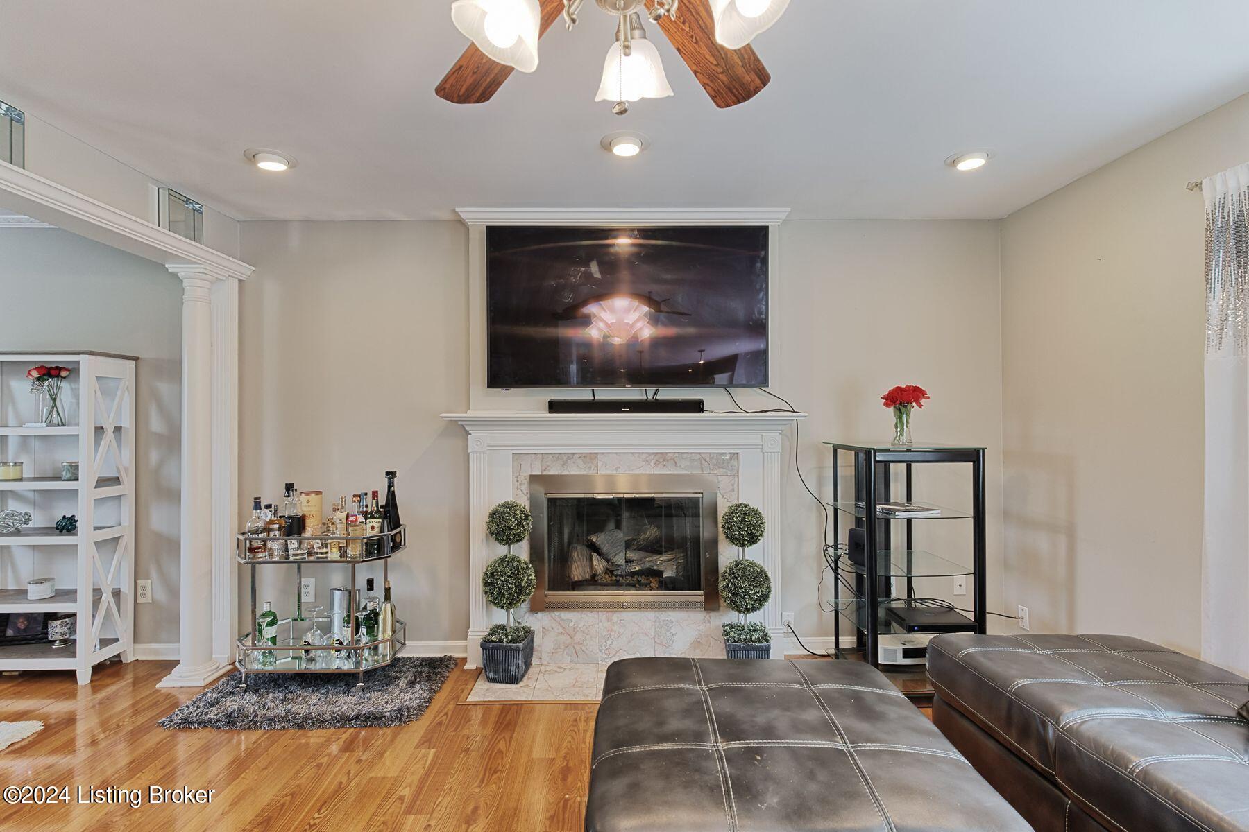 4010 Hurstbourne Woods Dr