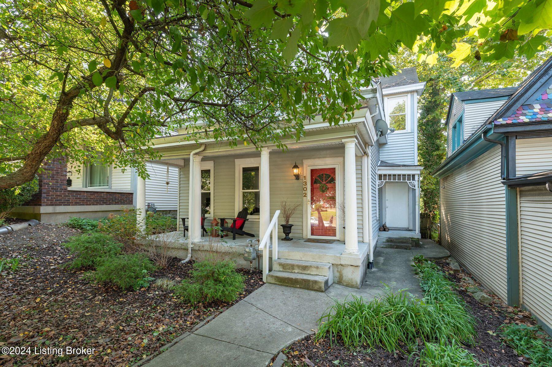1302 Hepburn Ave