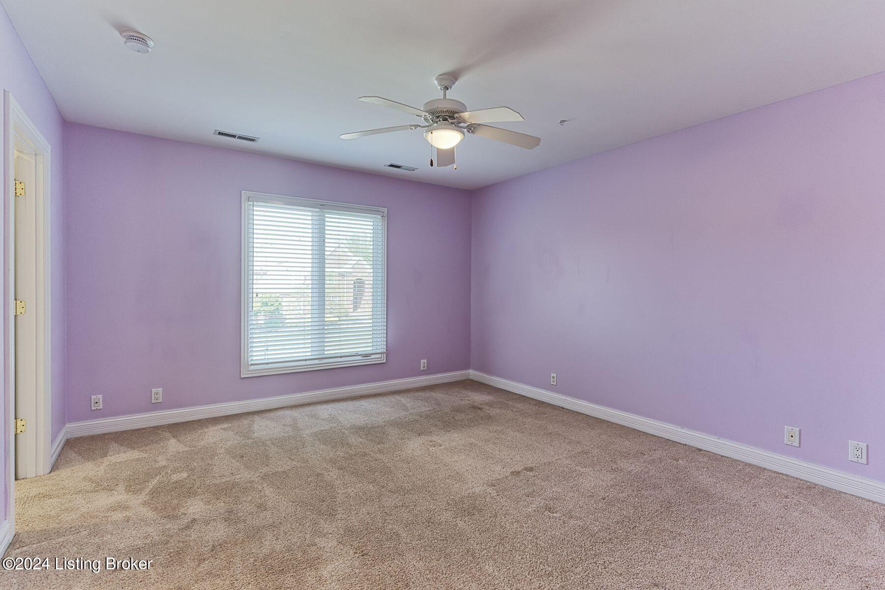12811 Deercross Dr