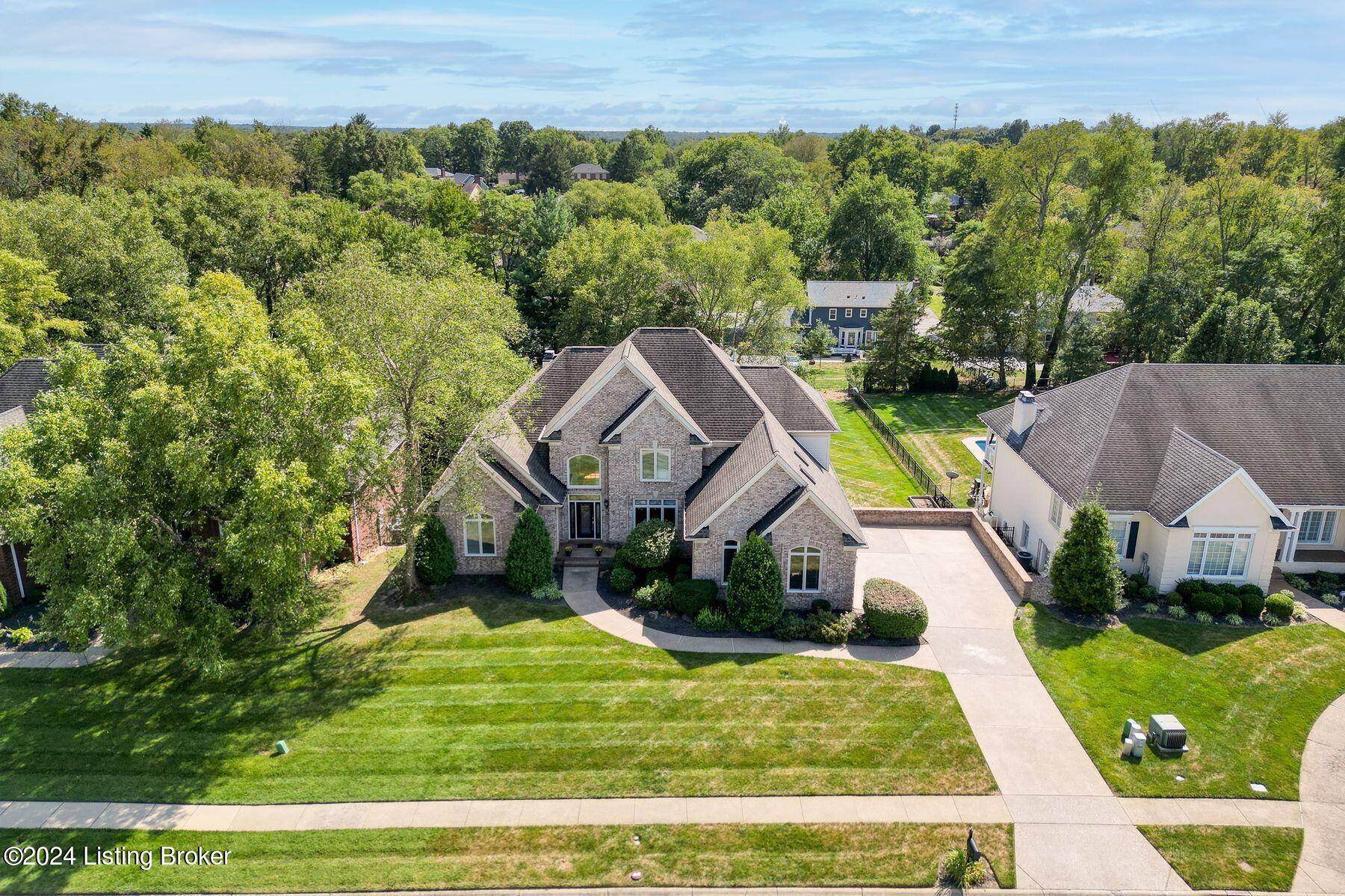 12811 Deercross Dr