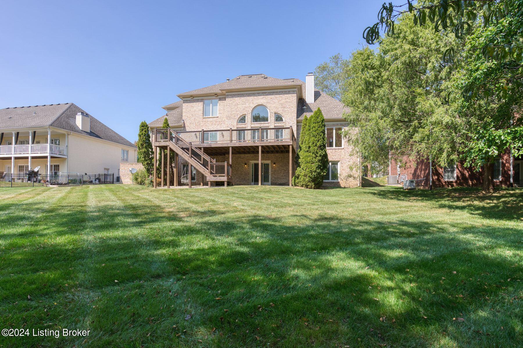 12811 Deercross Dr