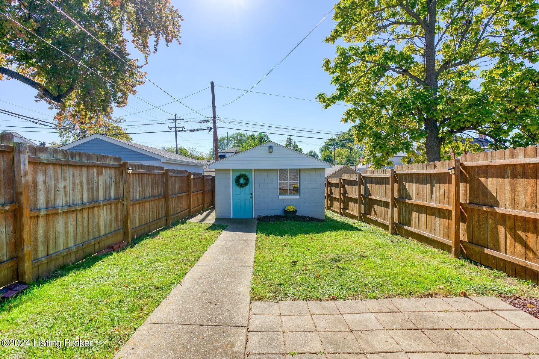 1048 Samuel St