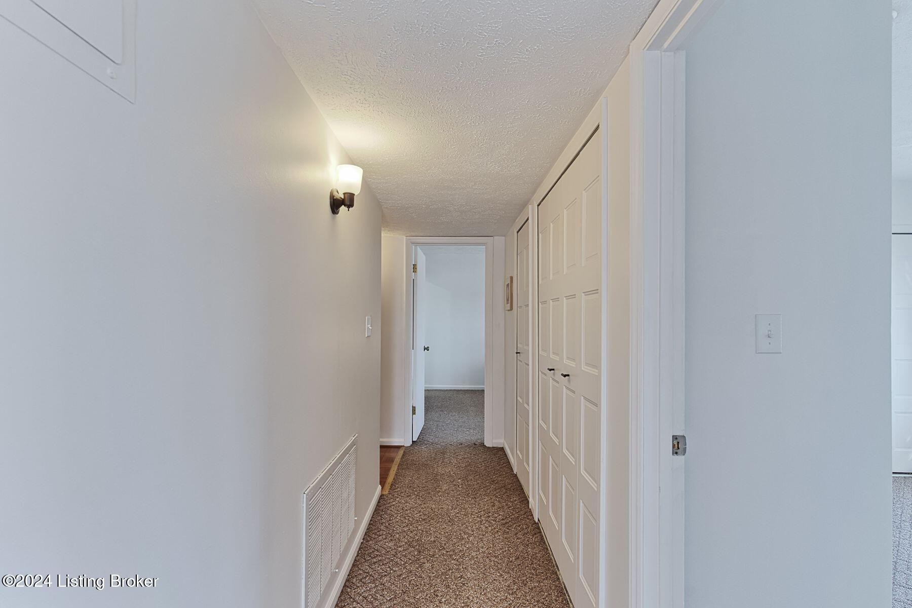 258 El Conquistador Pl