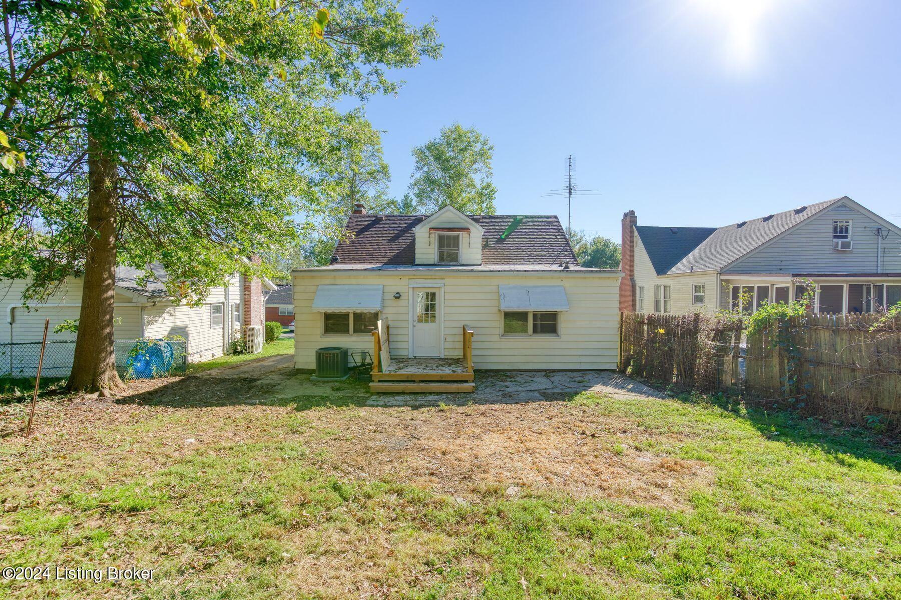 104 Beechwood Ave