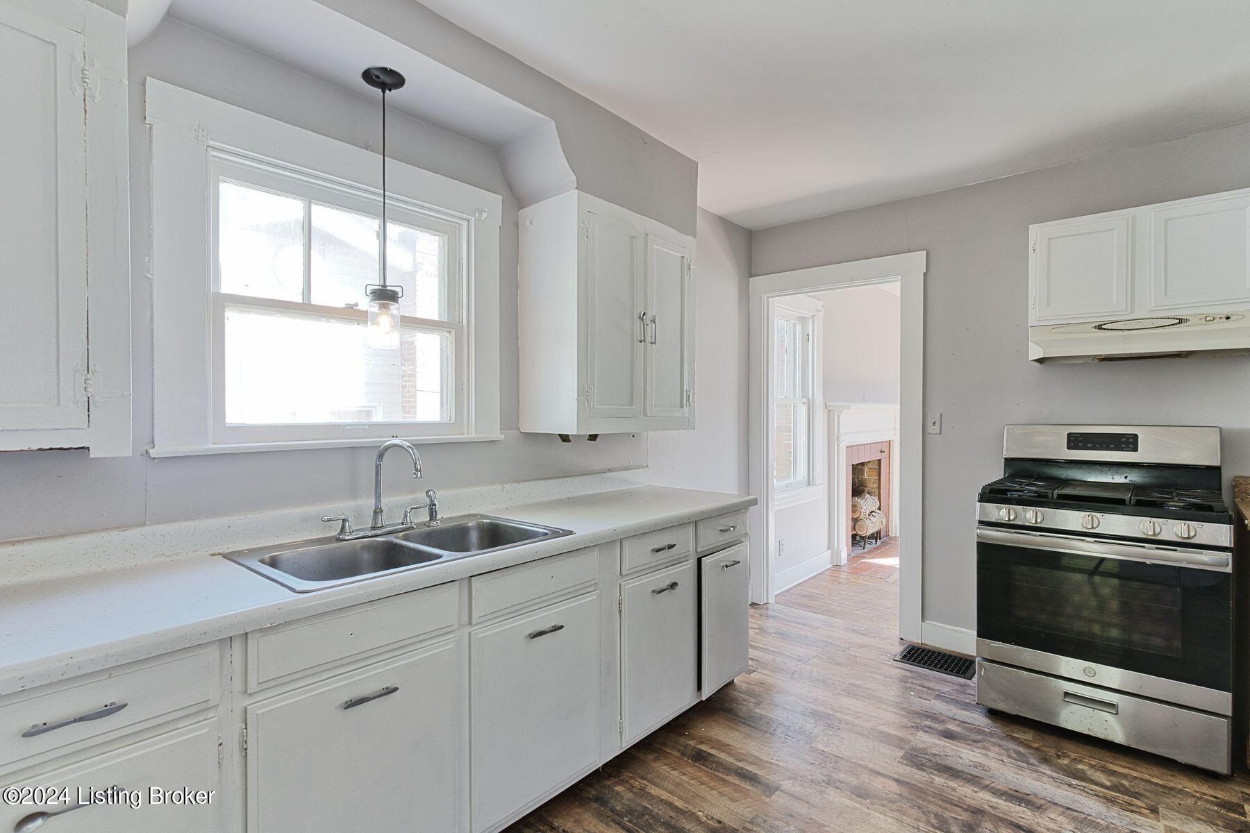 104 Beechwood Ave