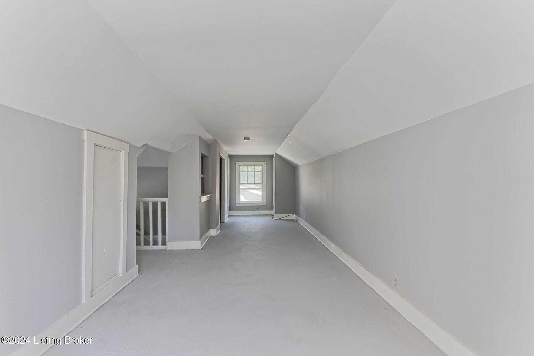 104 Beechwood Ave