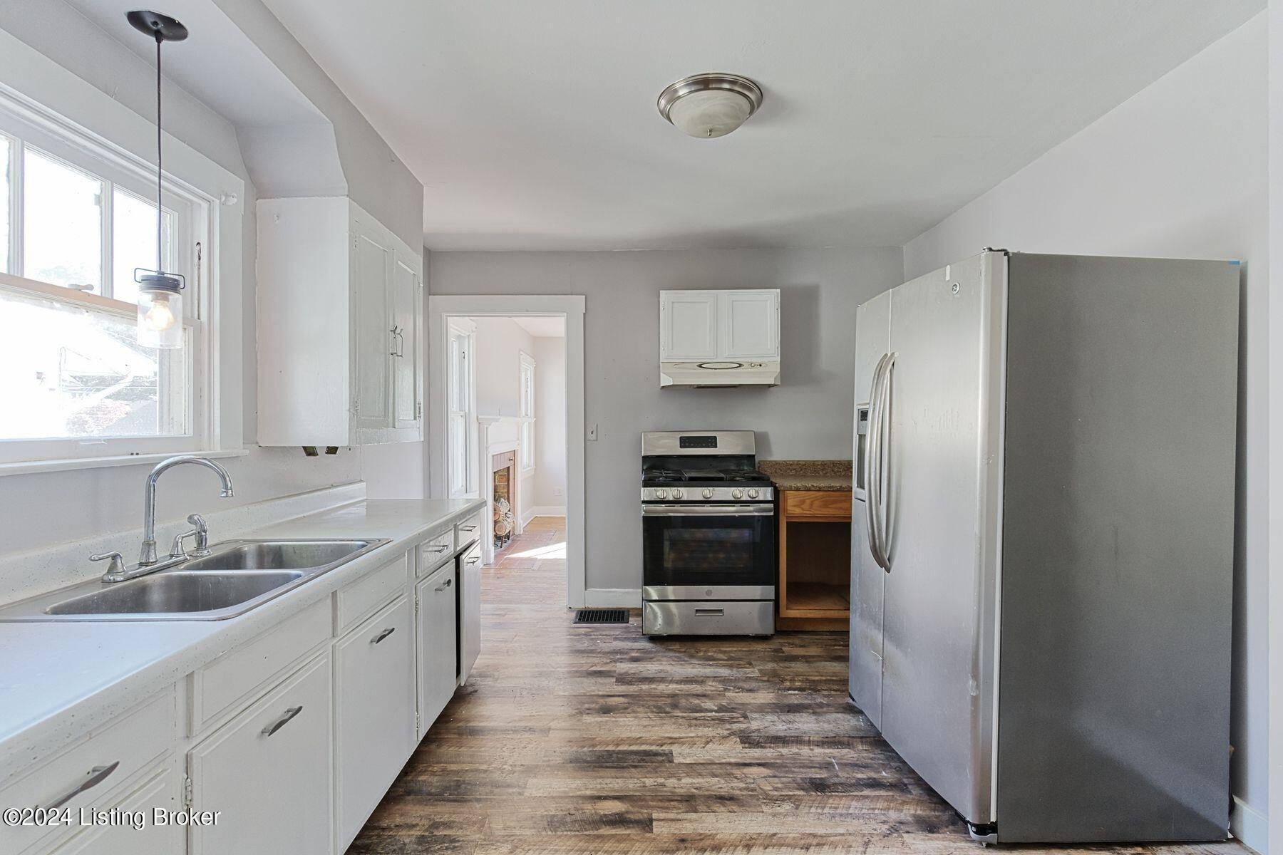 104 Beechwood Ave