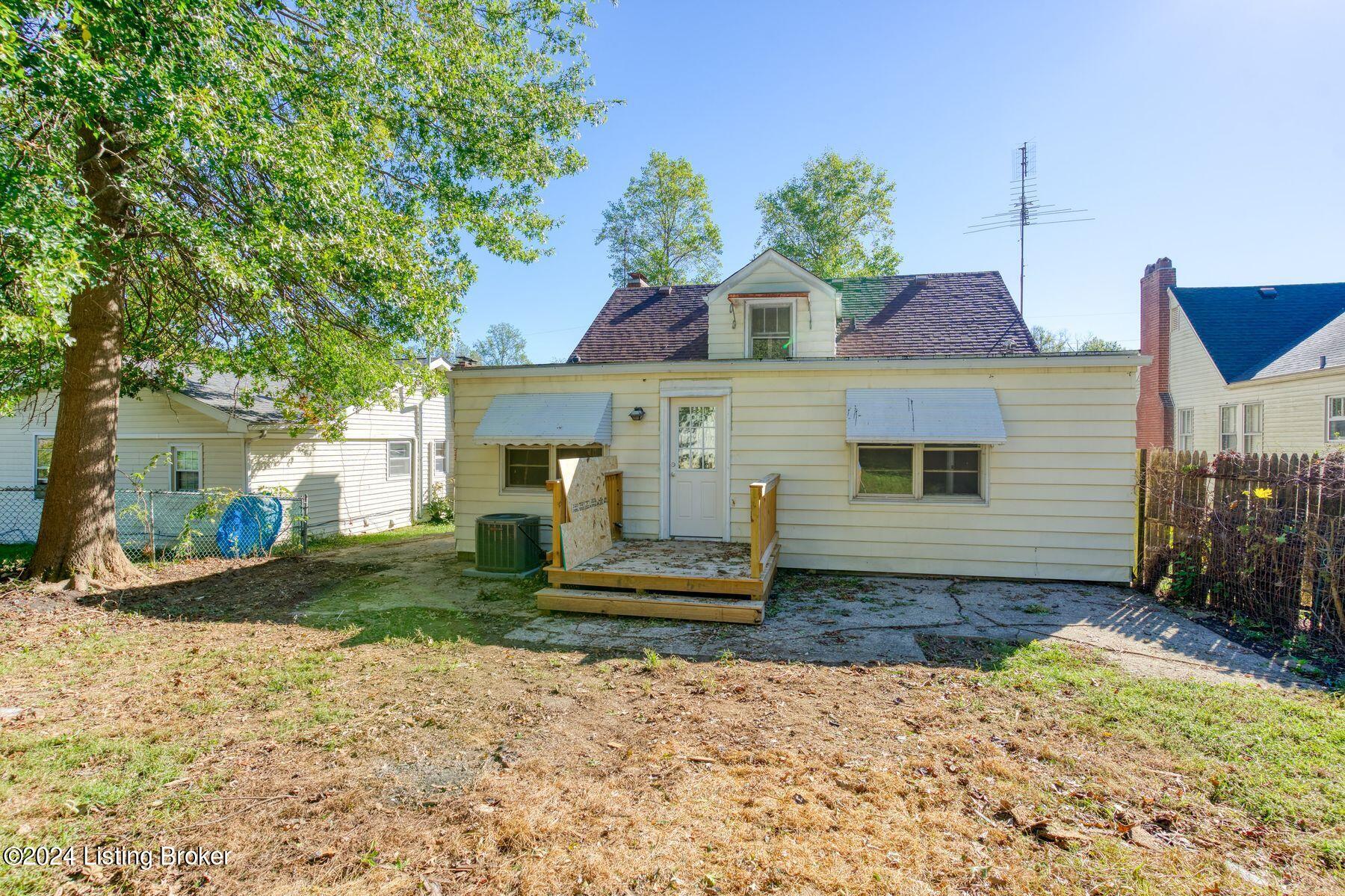 104 Beechwood Ave