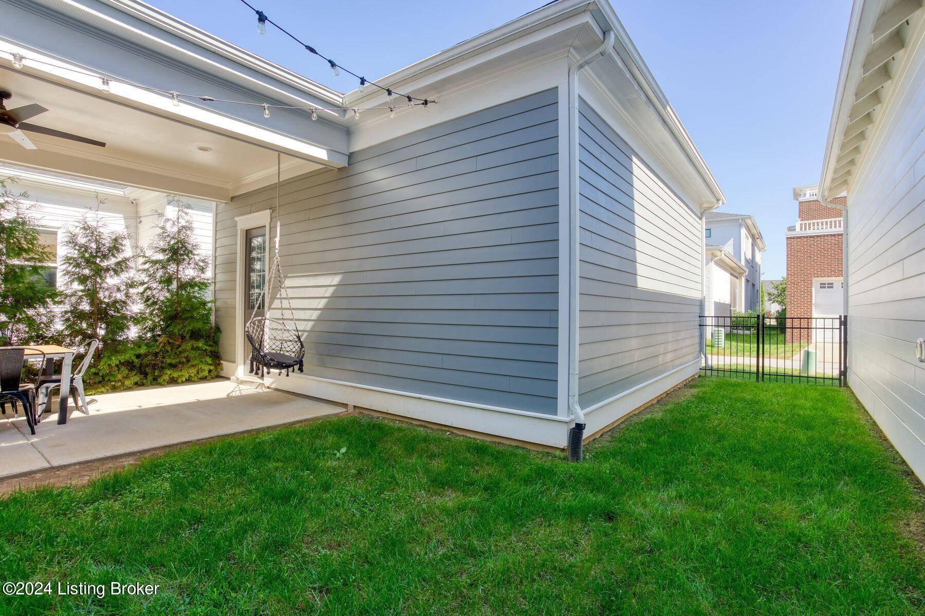 6227 Mistflower Cir