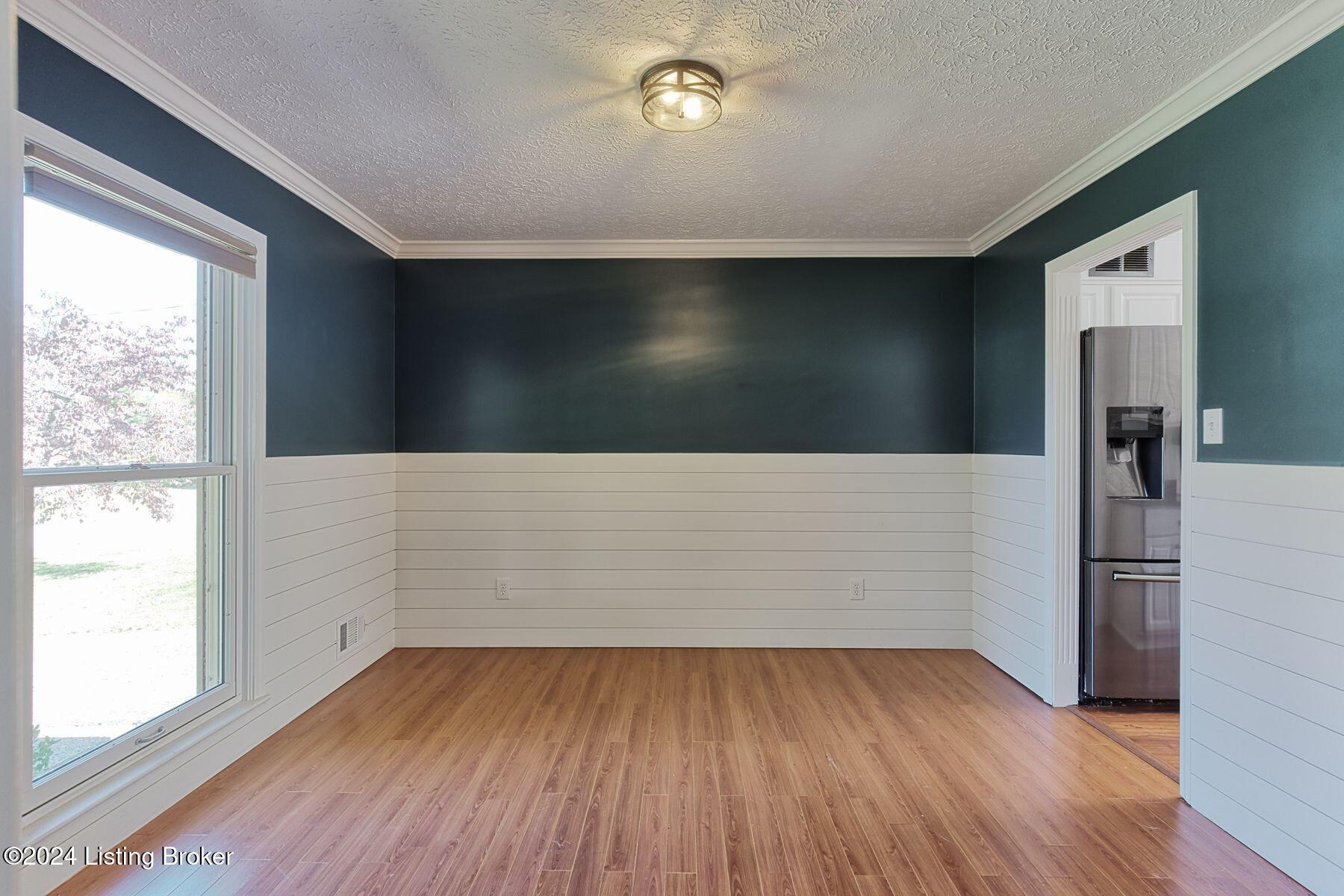 3523 Kirby Ln