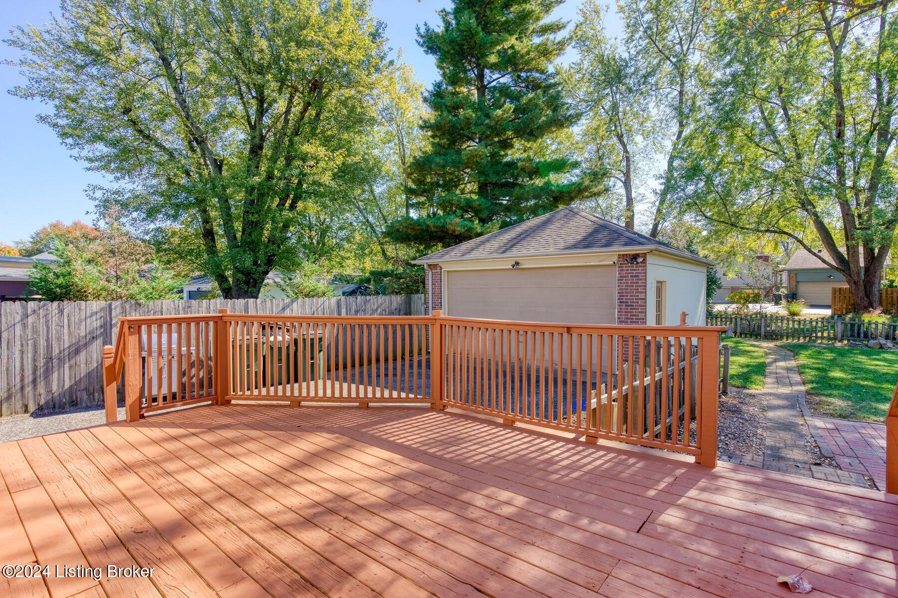 3523 Kirby Ln