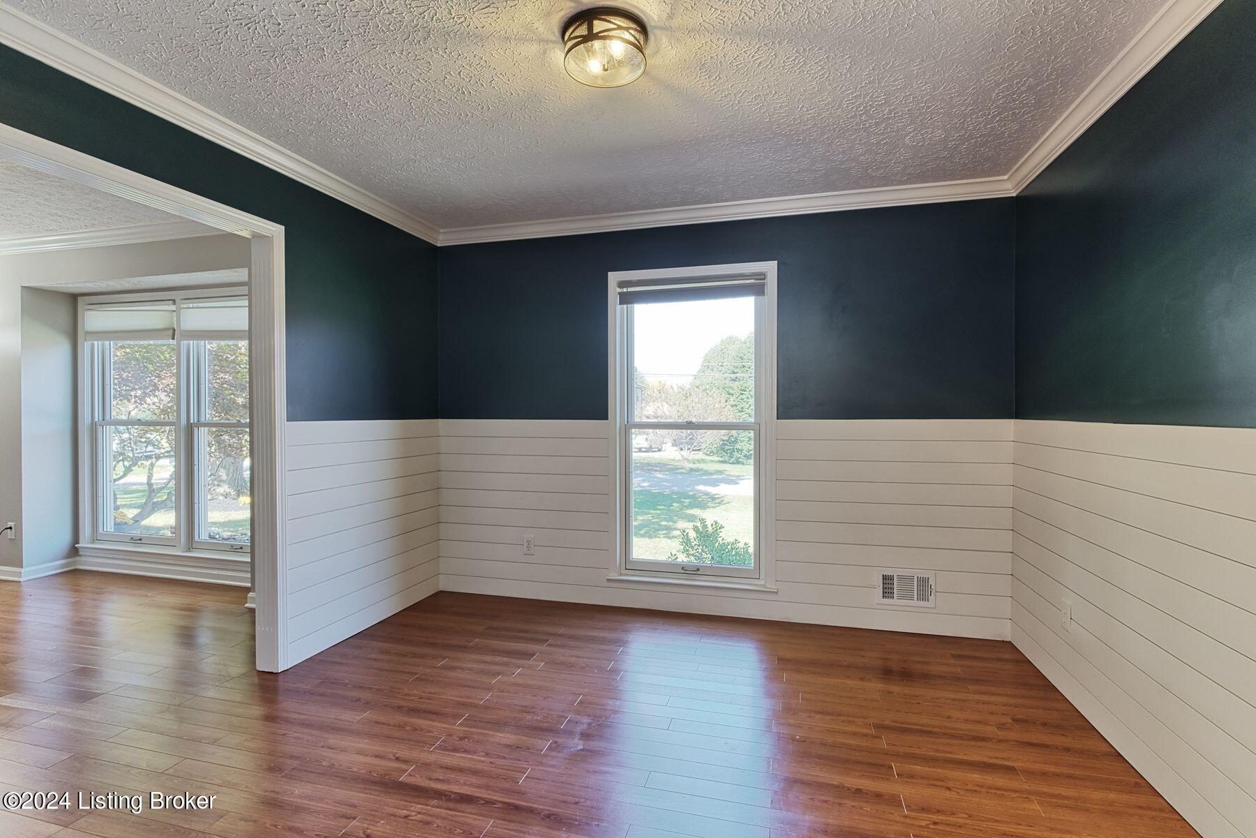 3523 Kirby Ln