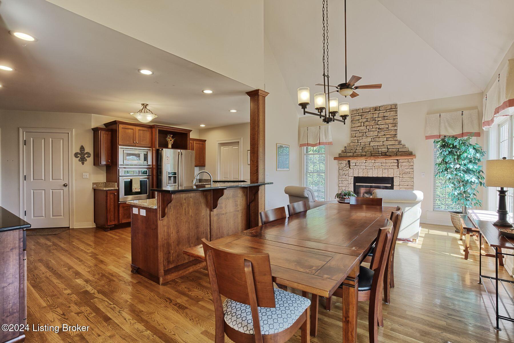 4045 Ballard Woods Dr
