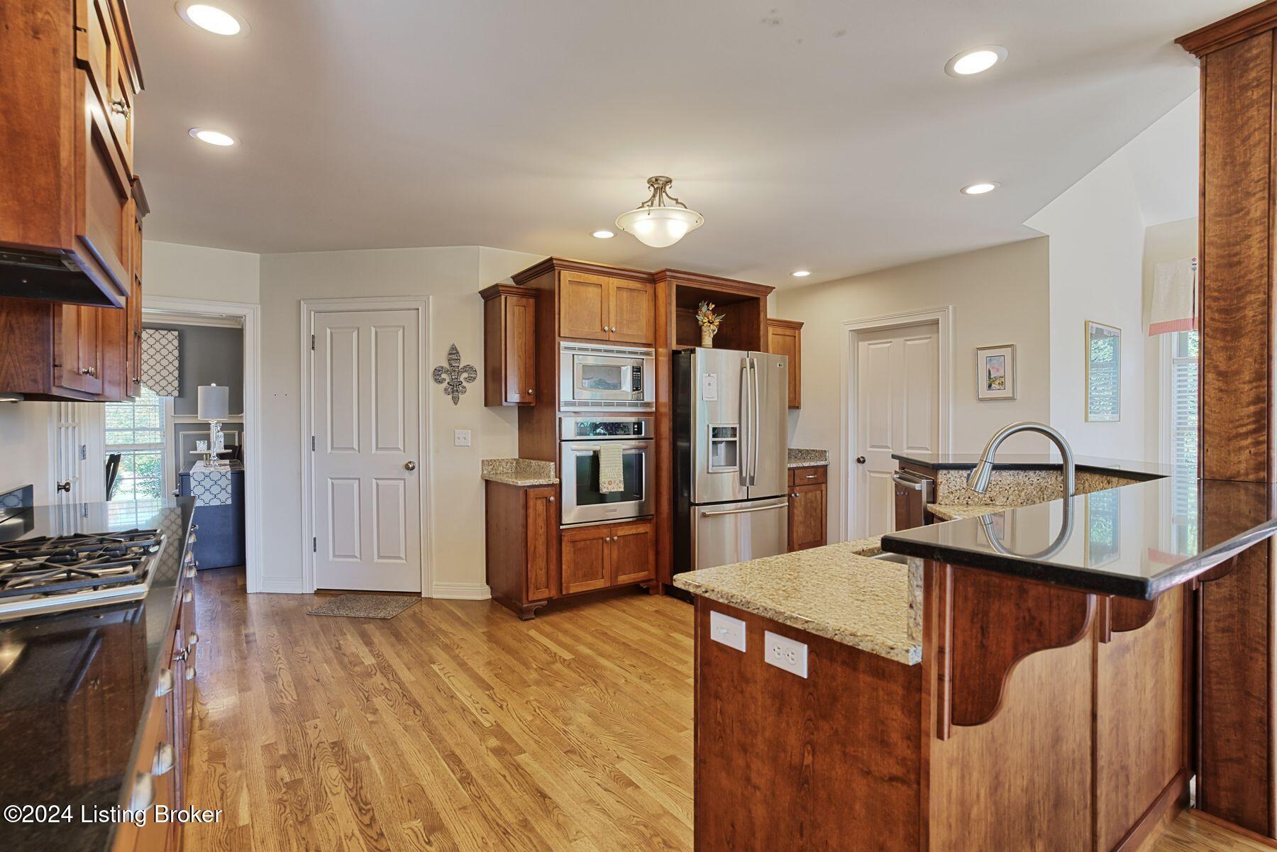 4045 Ballard Woods Dr