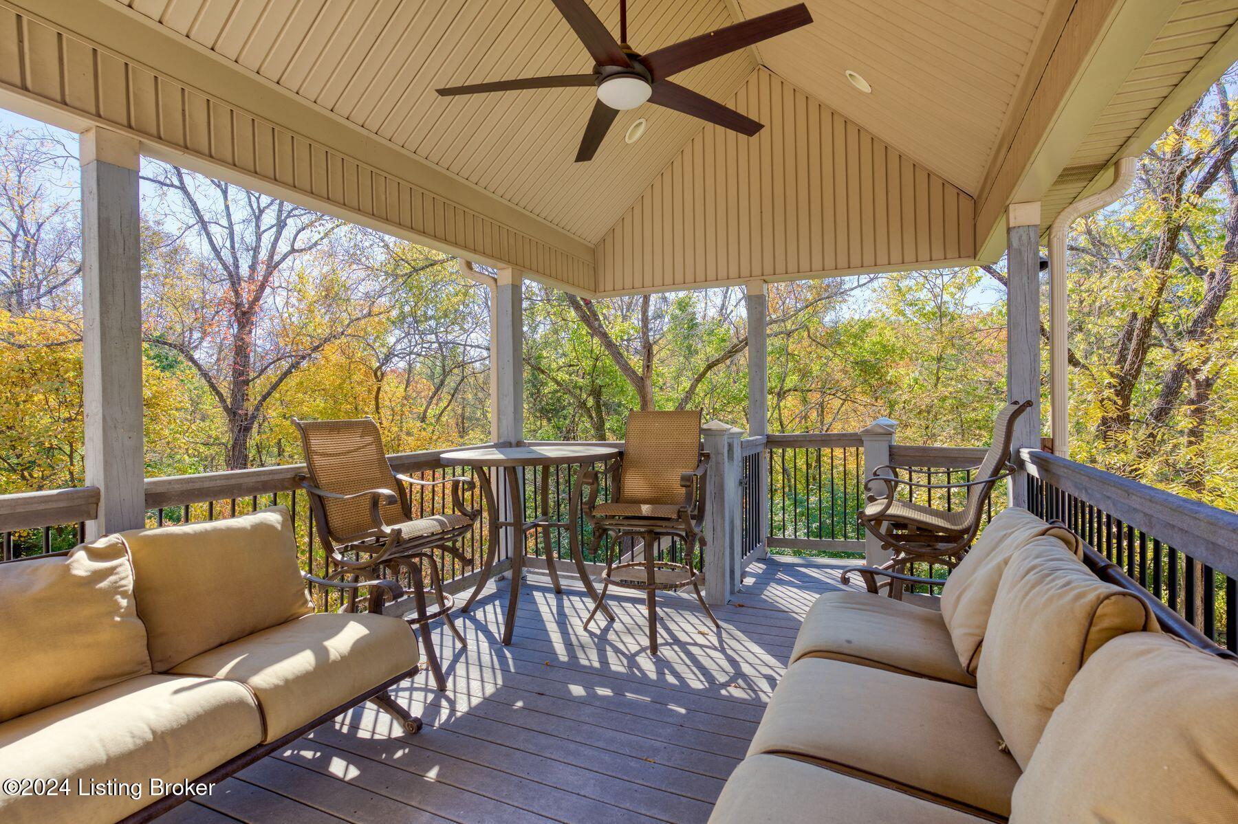 3230 Ridge Brook Cir