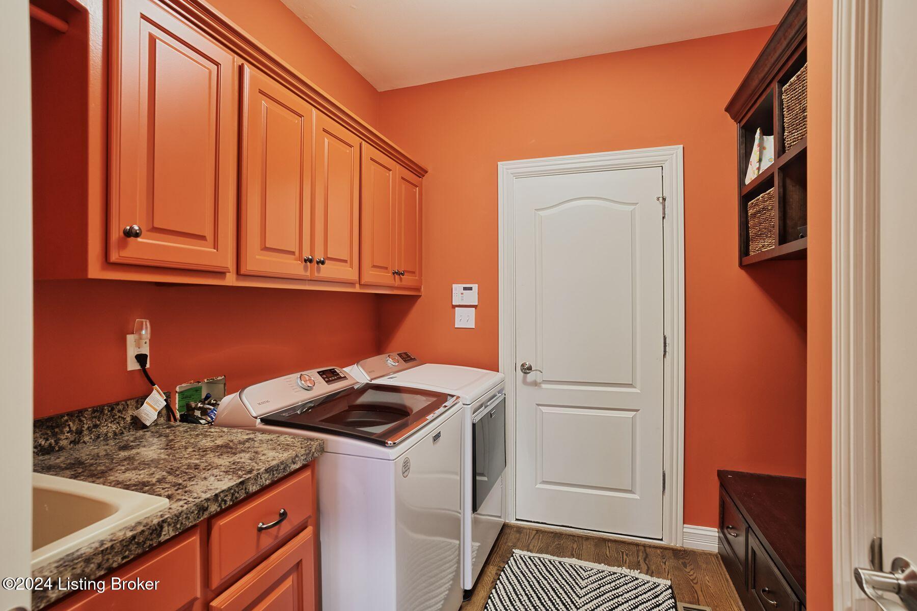 3230 Ridge Brook Cir