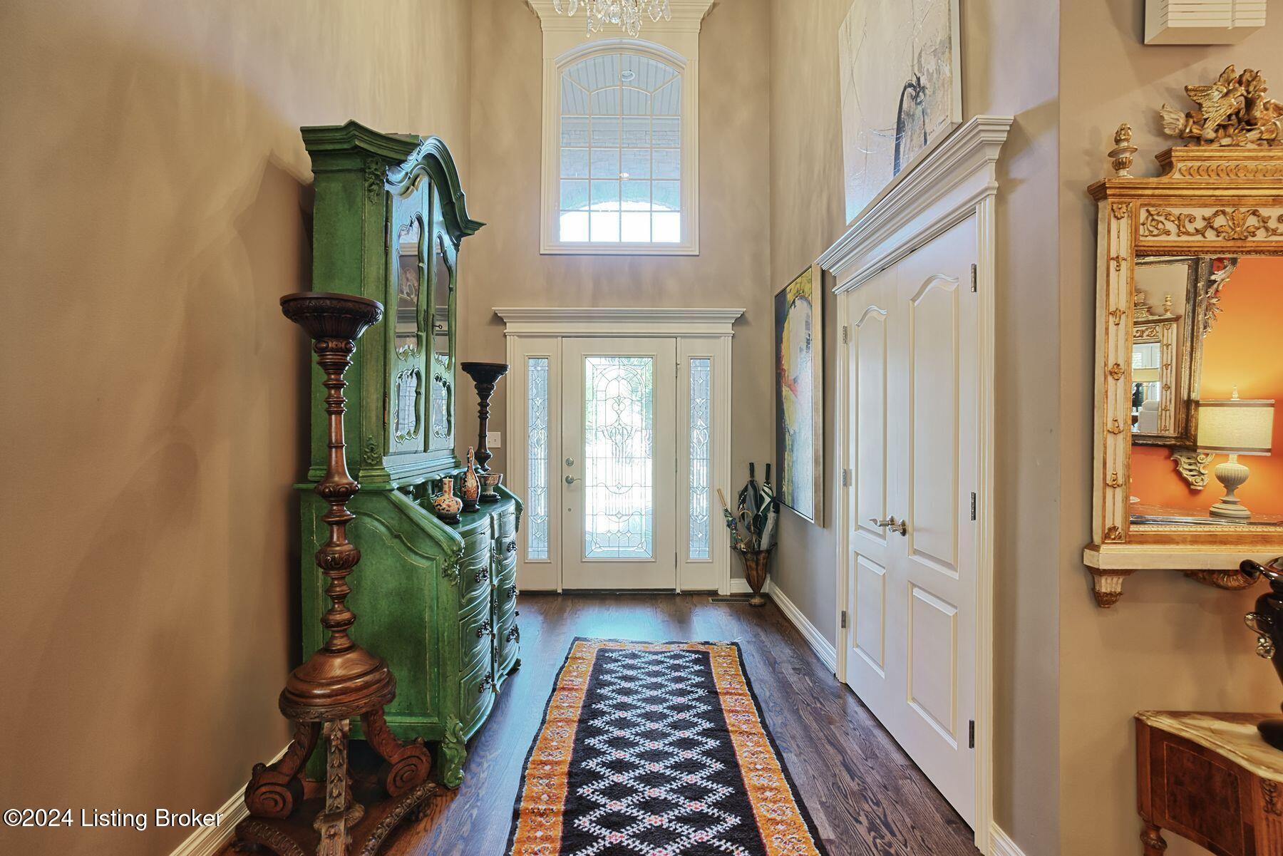 3230 Ridge Brook Cir