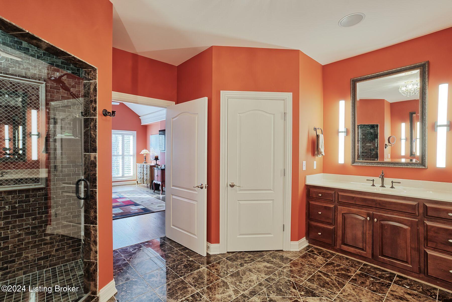3230 Ridge Brook Cir