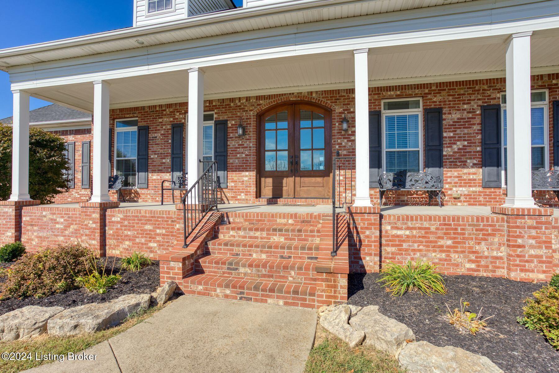 3698 Veechdale Rd