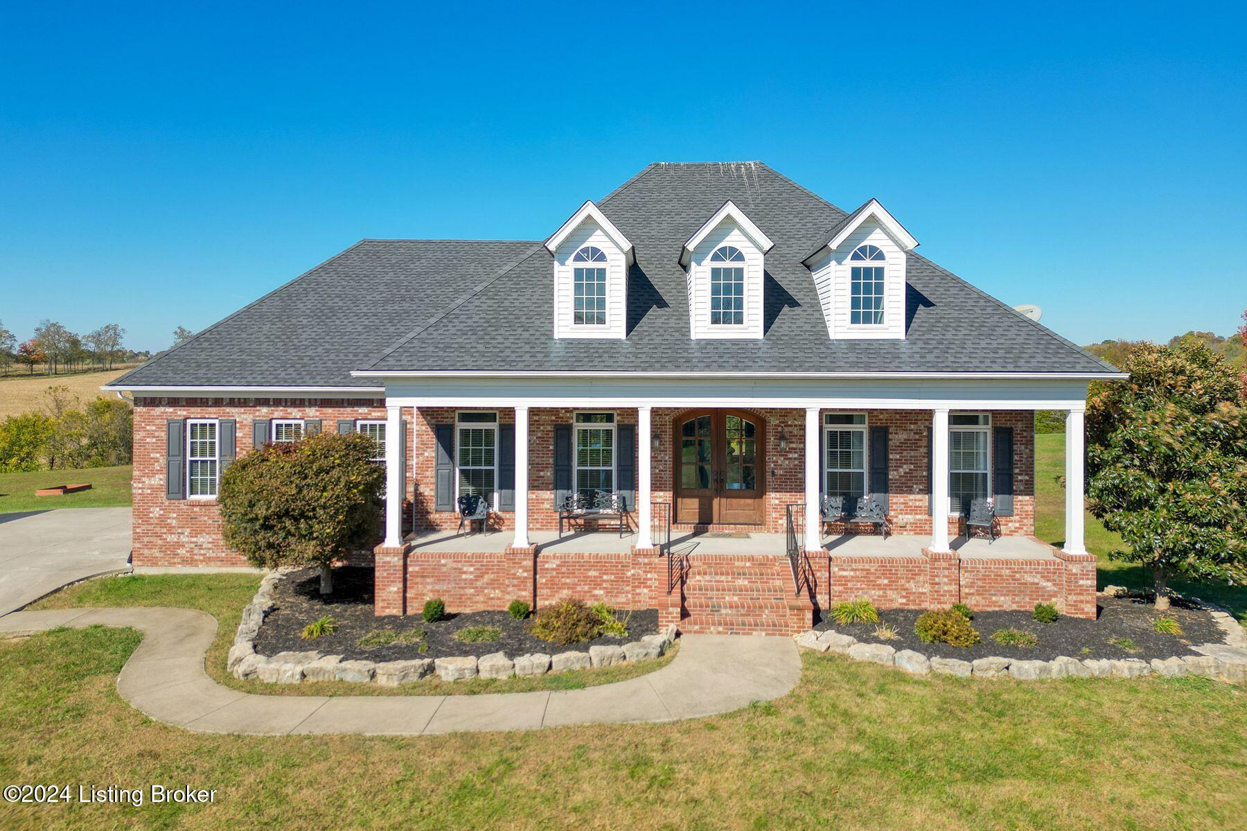 3698 Veechdale Rd