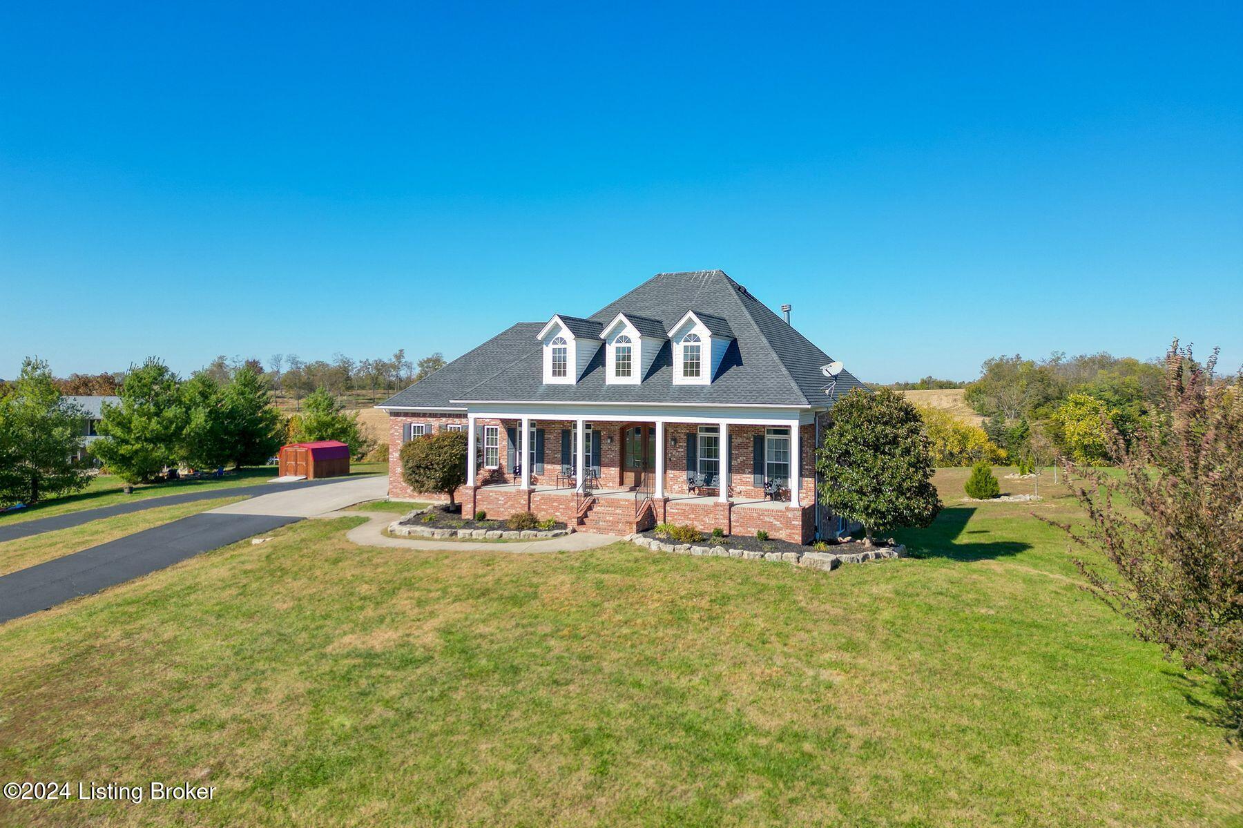 3698 Veechdale Rd