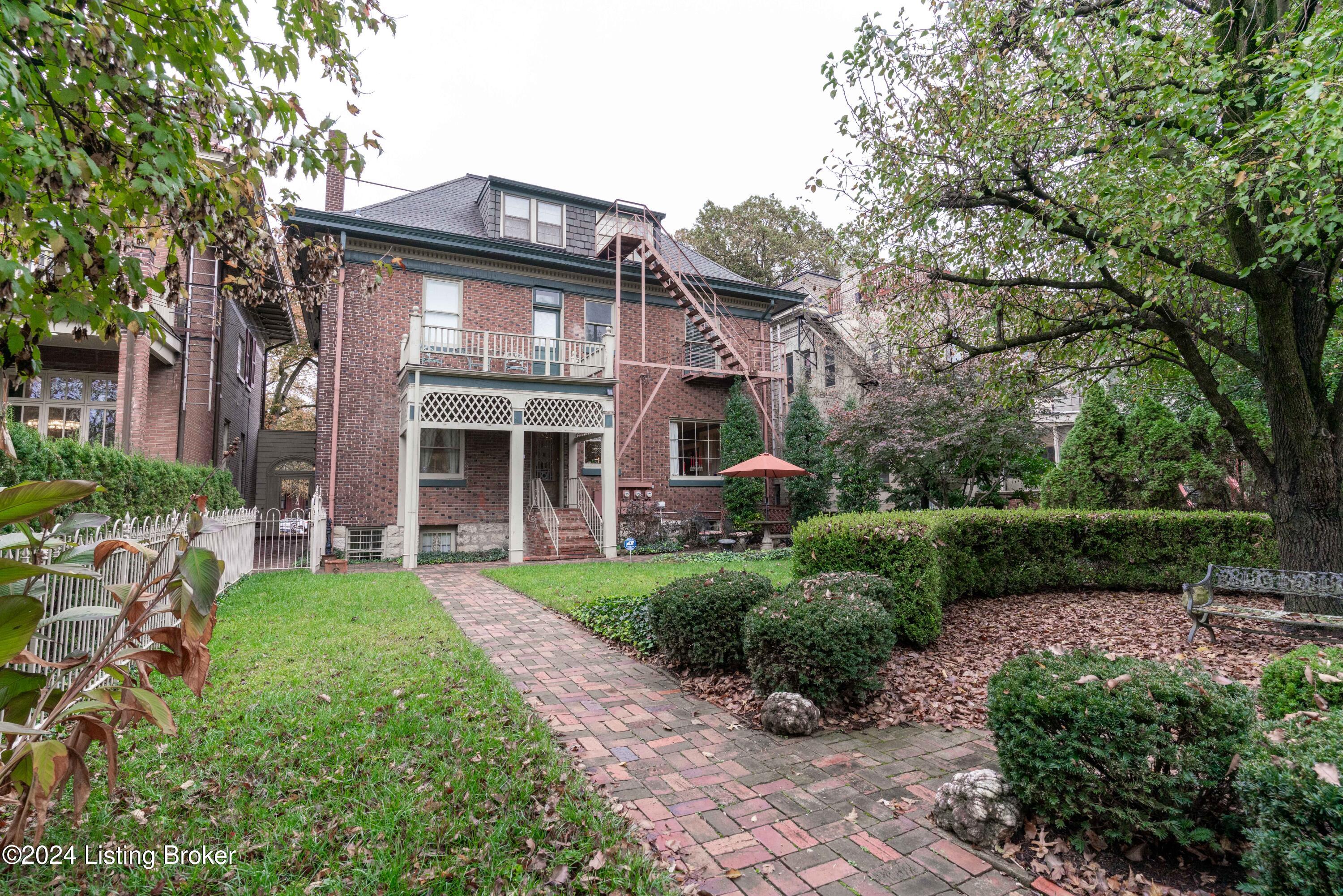 1432 Saint James Ct