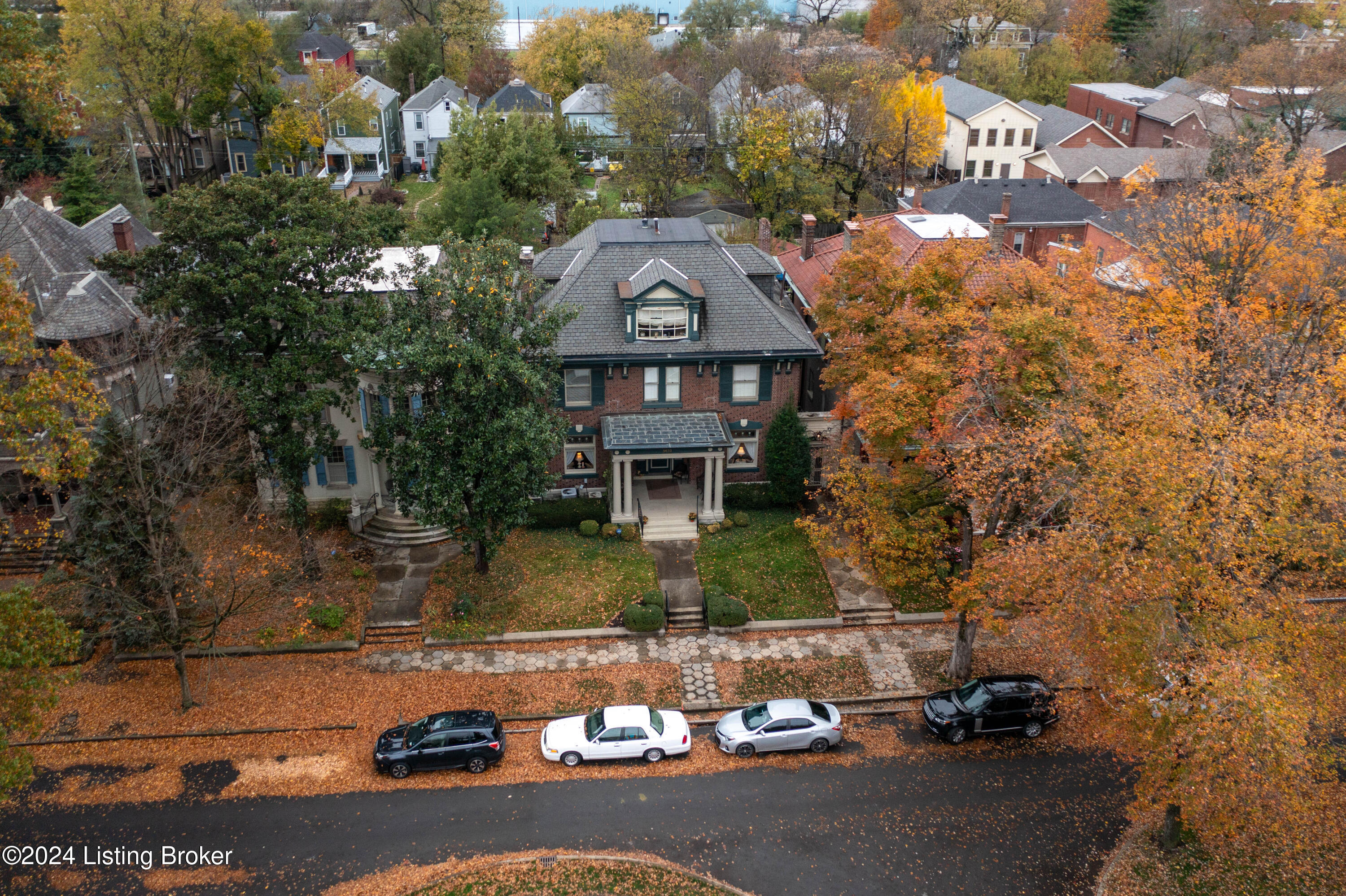 1432 Saint James Ct