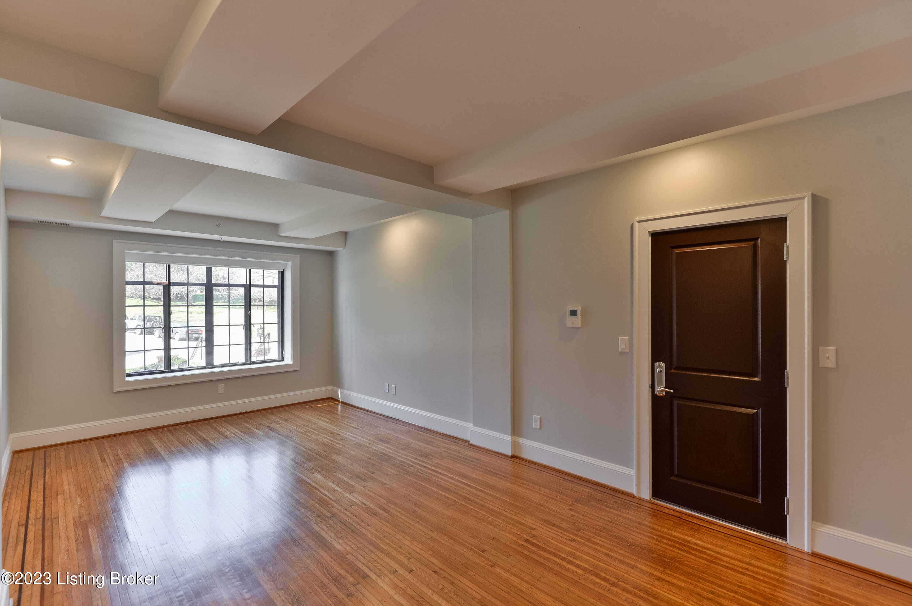 1411 Willow Ave, 1