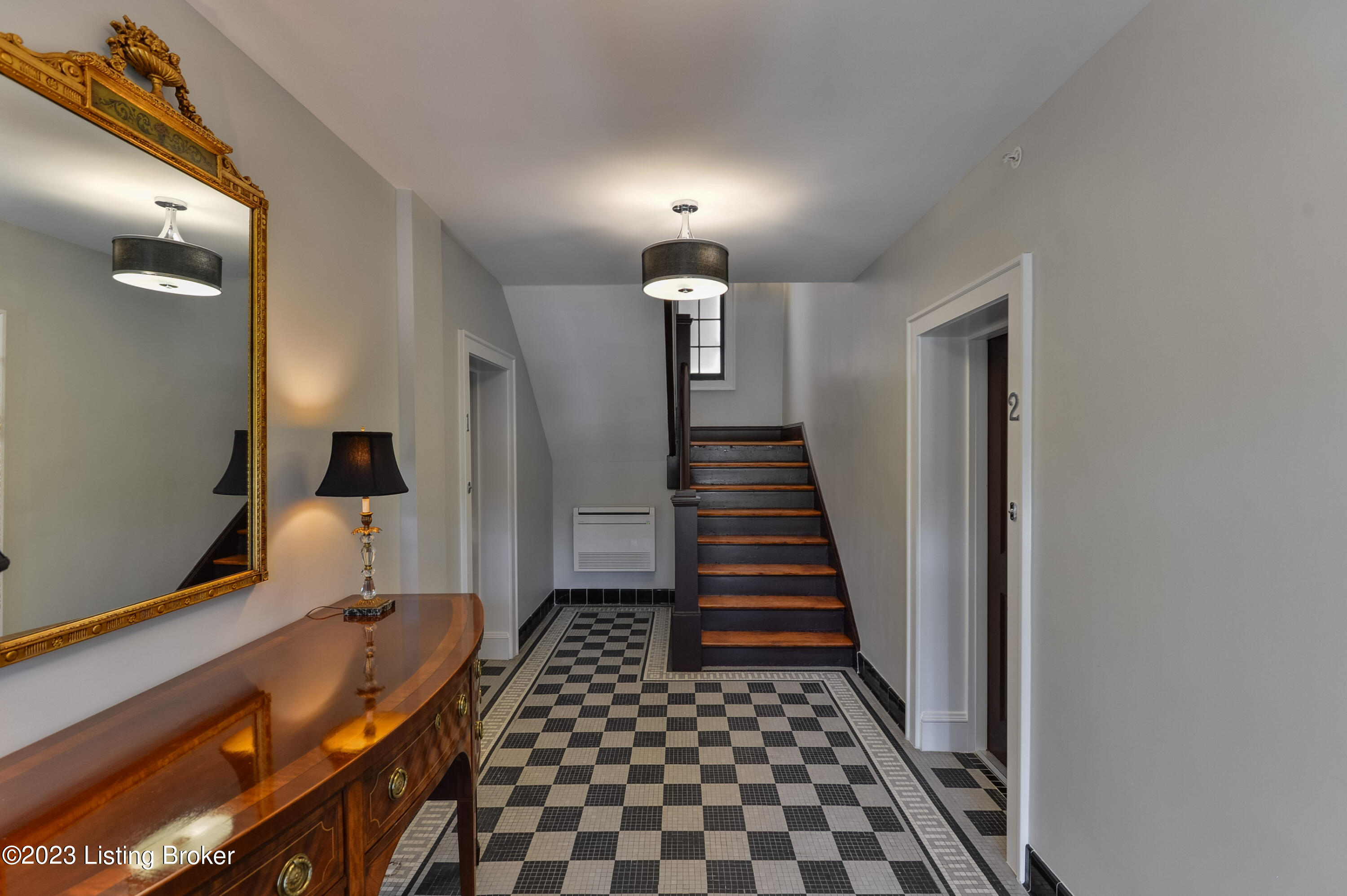 1411 Willow Ave, 1
