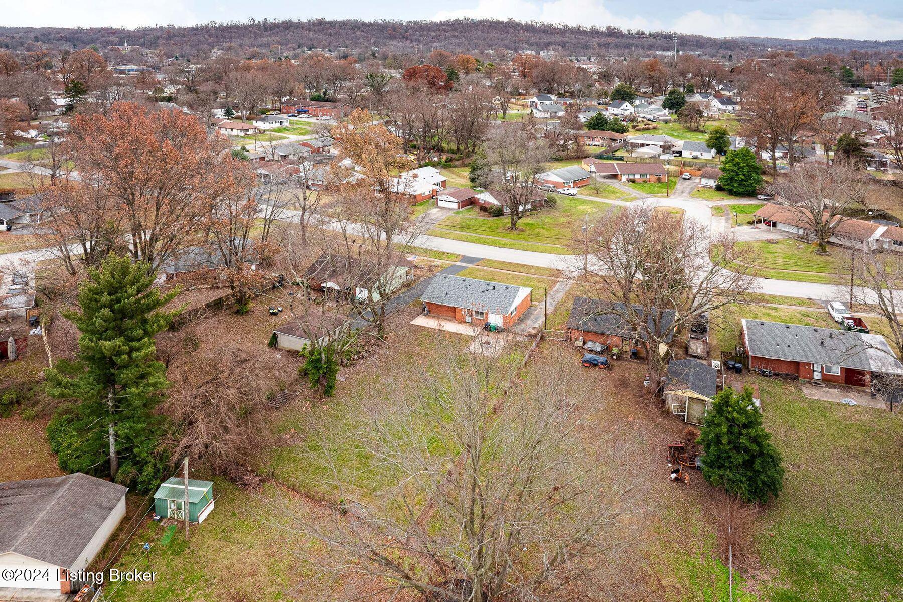 2003 Kendall Ln