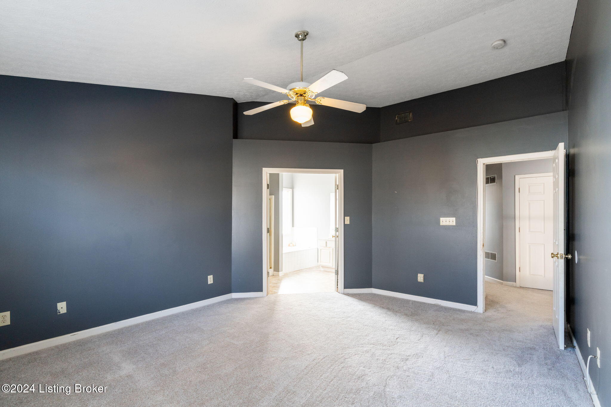 9703 Hunting Ground Ct