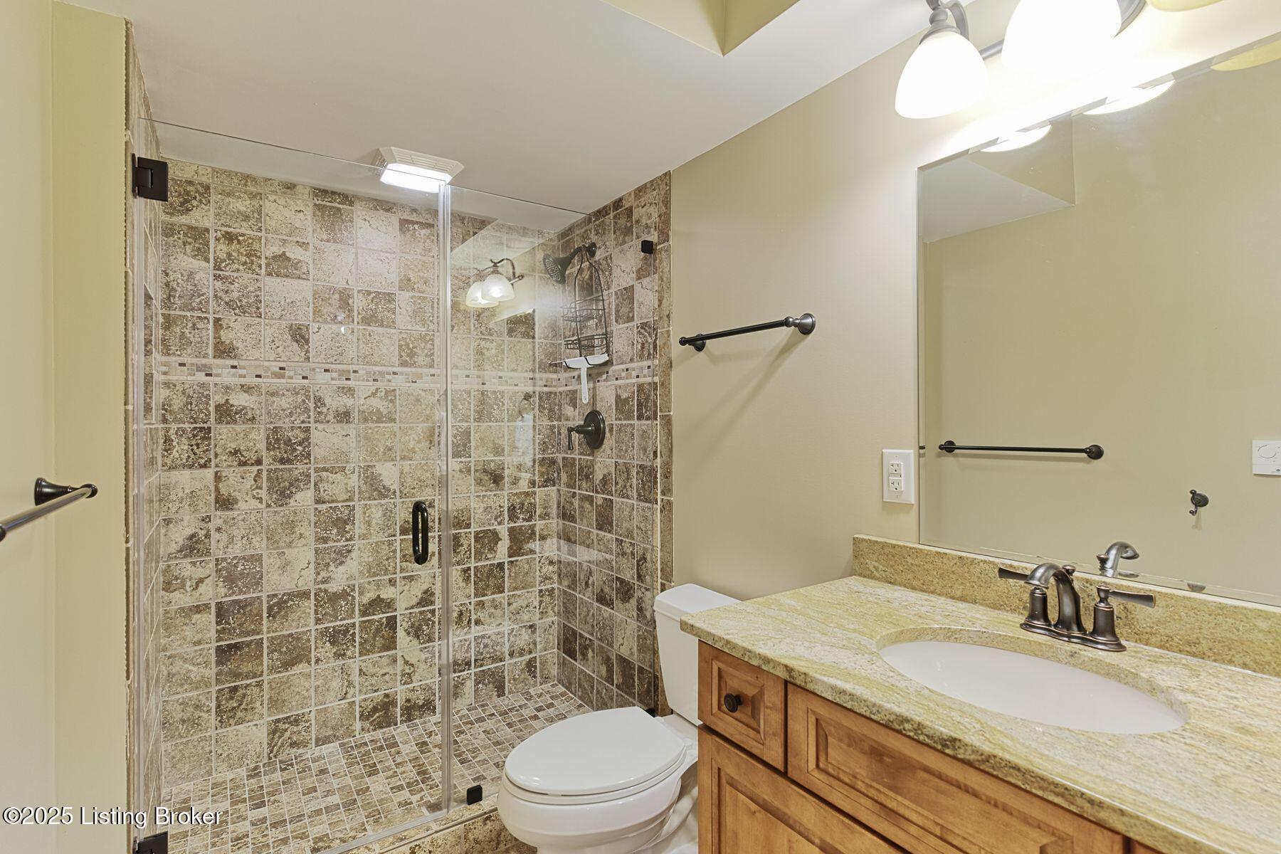 13303 Hampton Cir