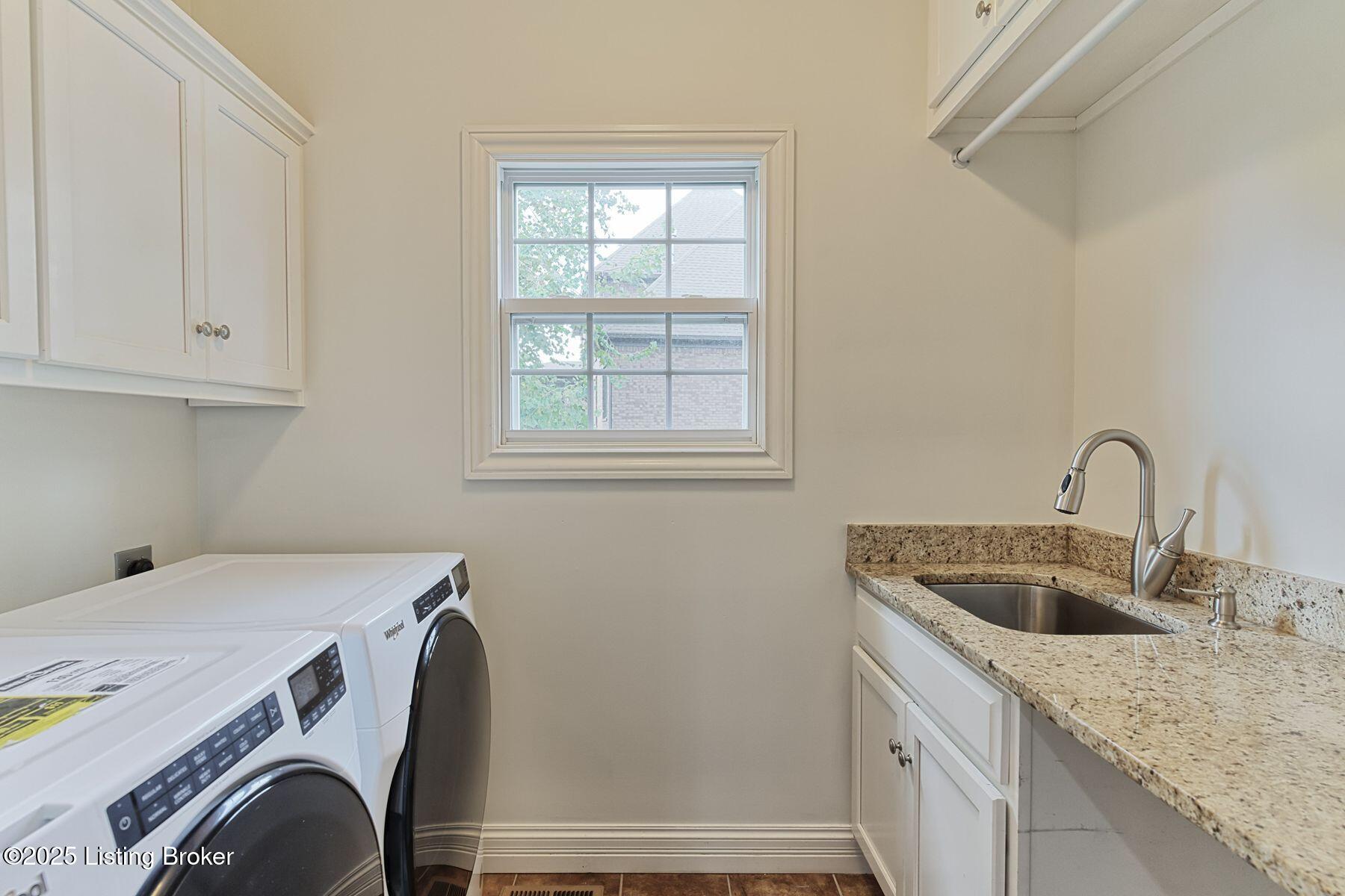 13303 Hampton Cir