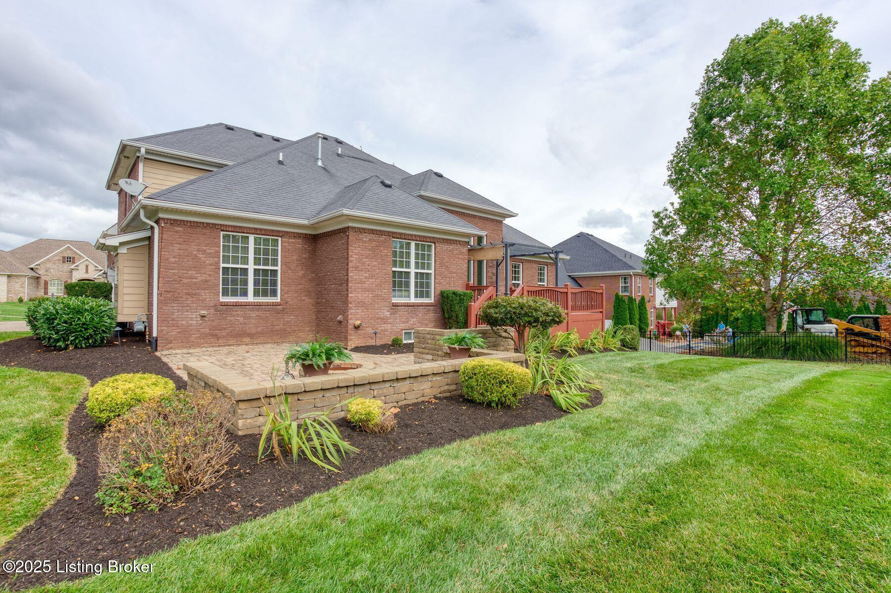 13303 Hampton Cir