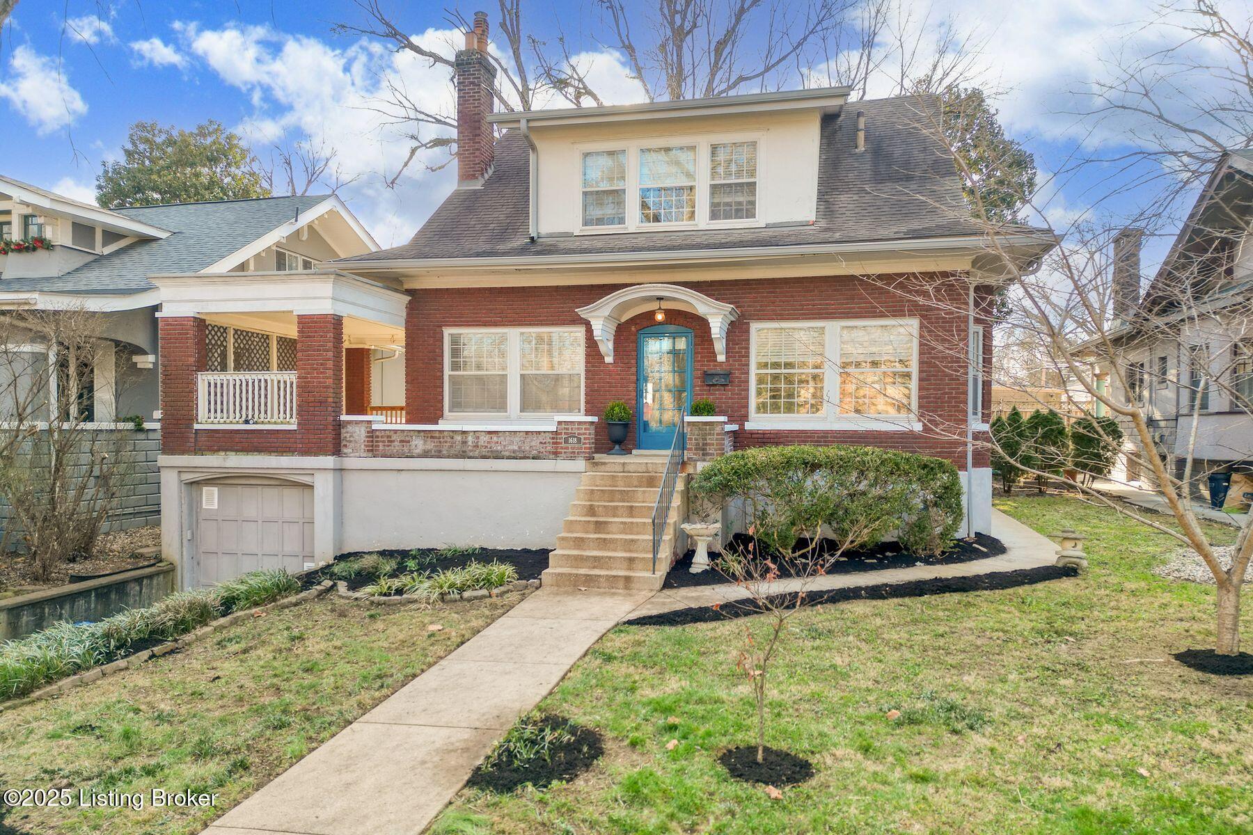 1618 Cowling Ave