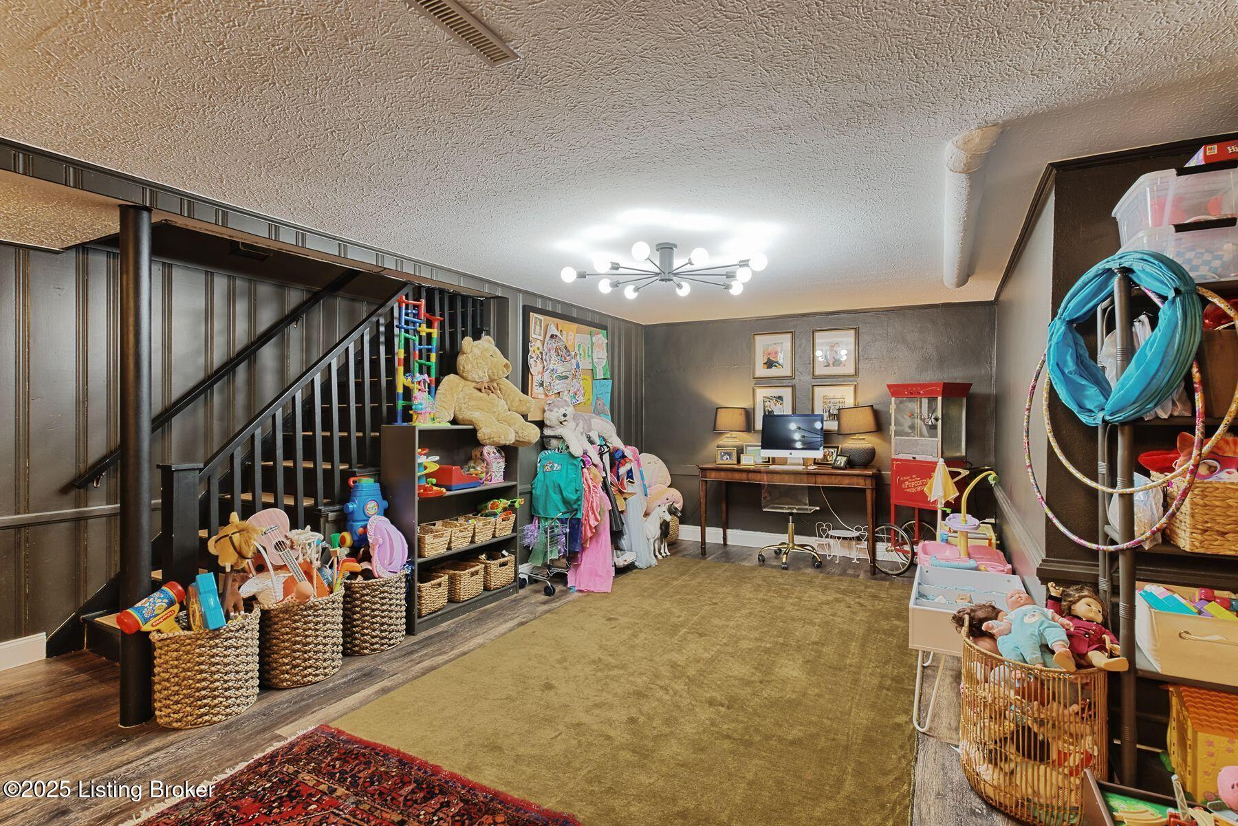 6348 Limewood Cir