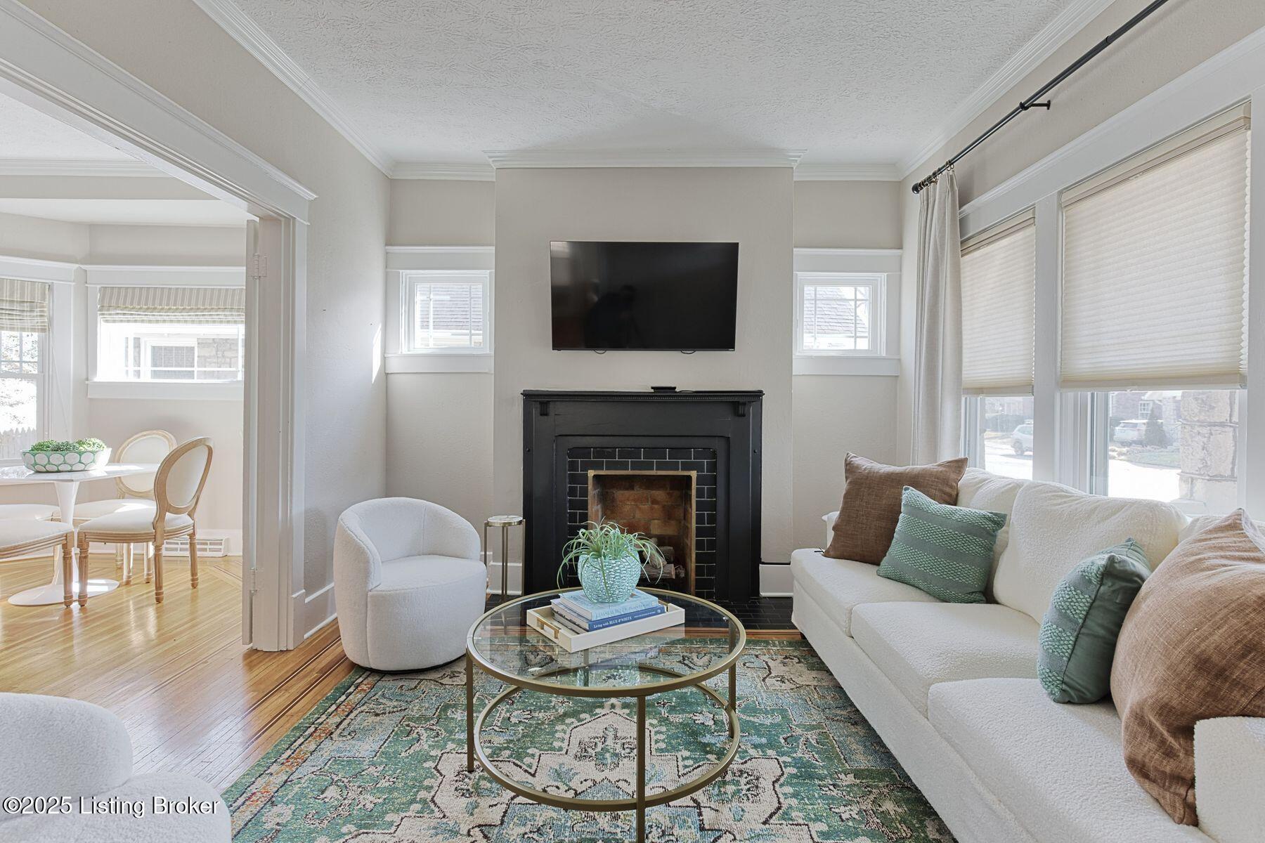 147 Wiltshire Ave