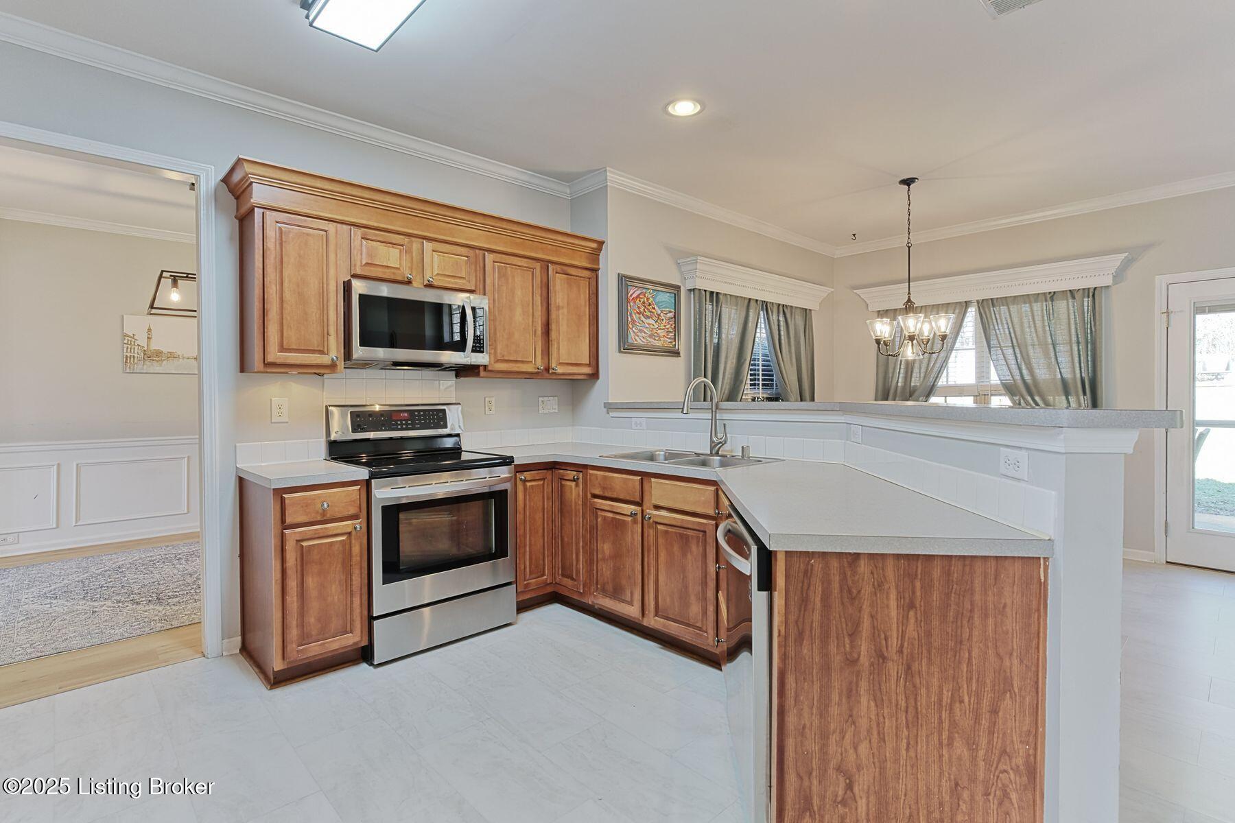 9117 Bingham View Ct