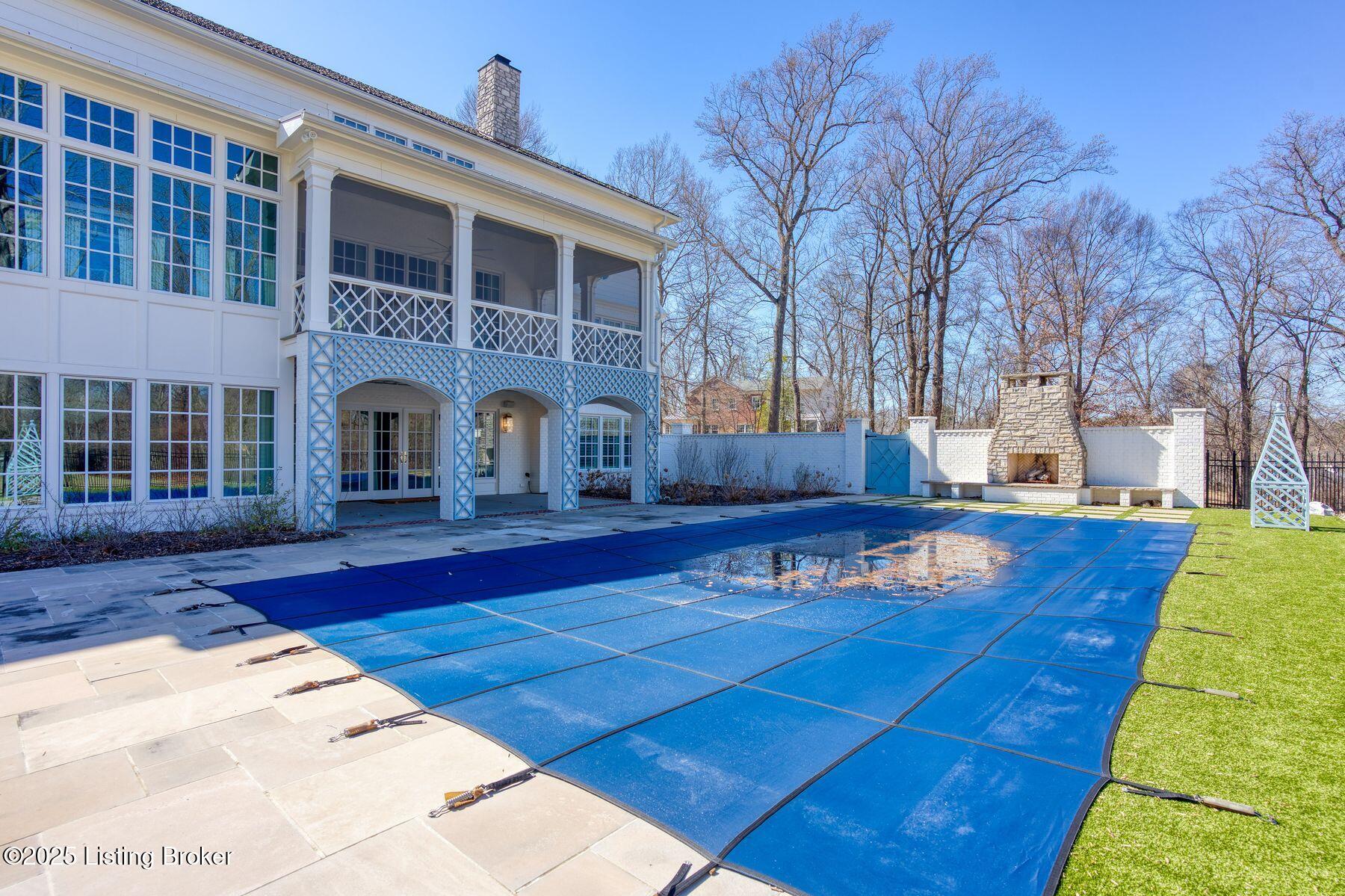3159 Blackberry Hill Rd